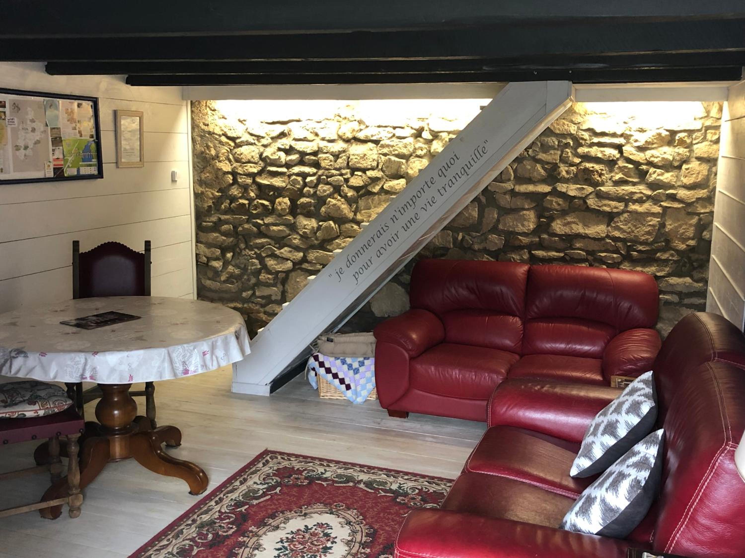 Deluxe King Room photo 3