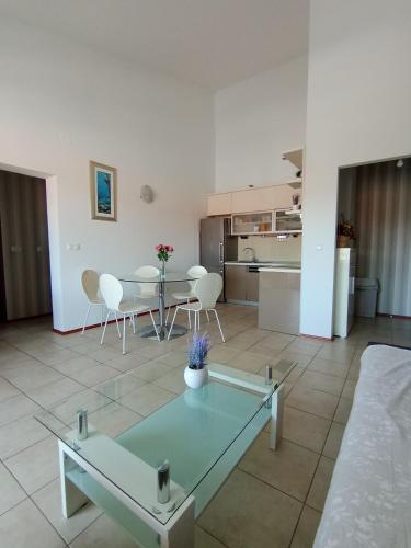 Apartment with Sea View photo 1