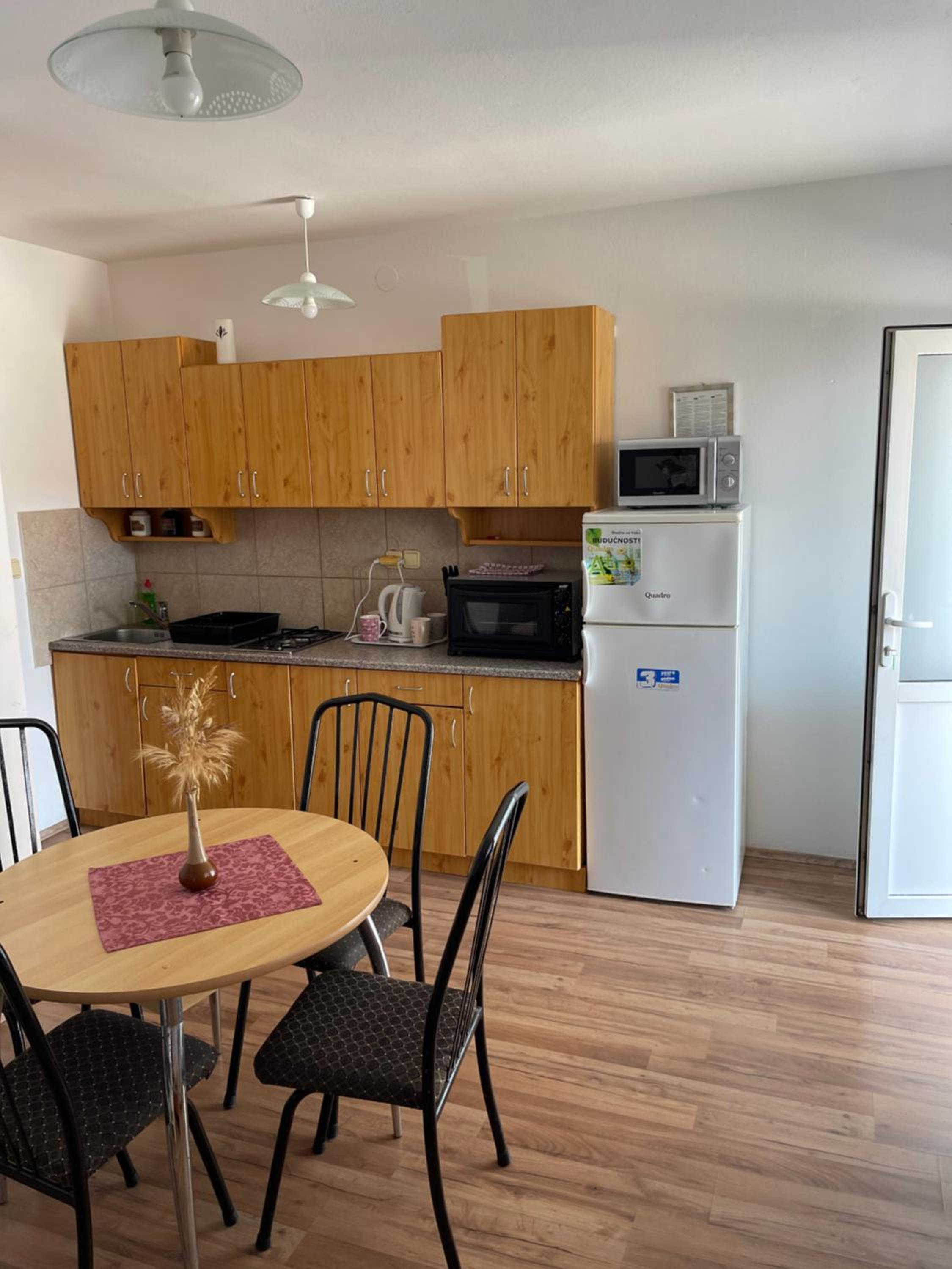 One-Bedroom Apartment - Photo 20