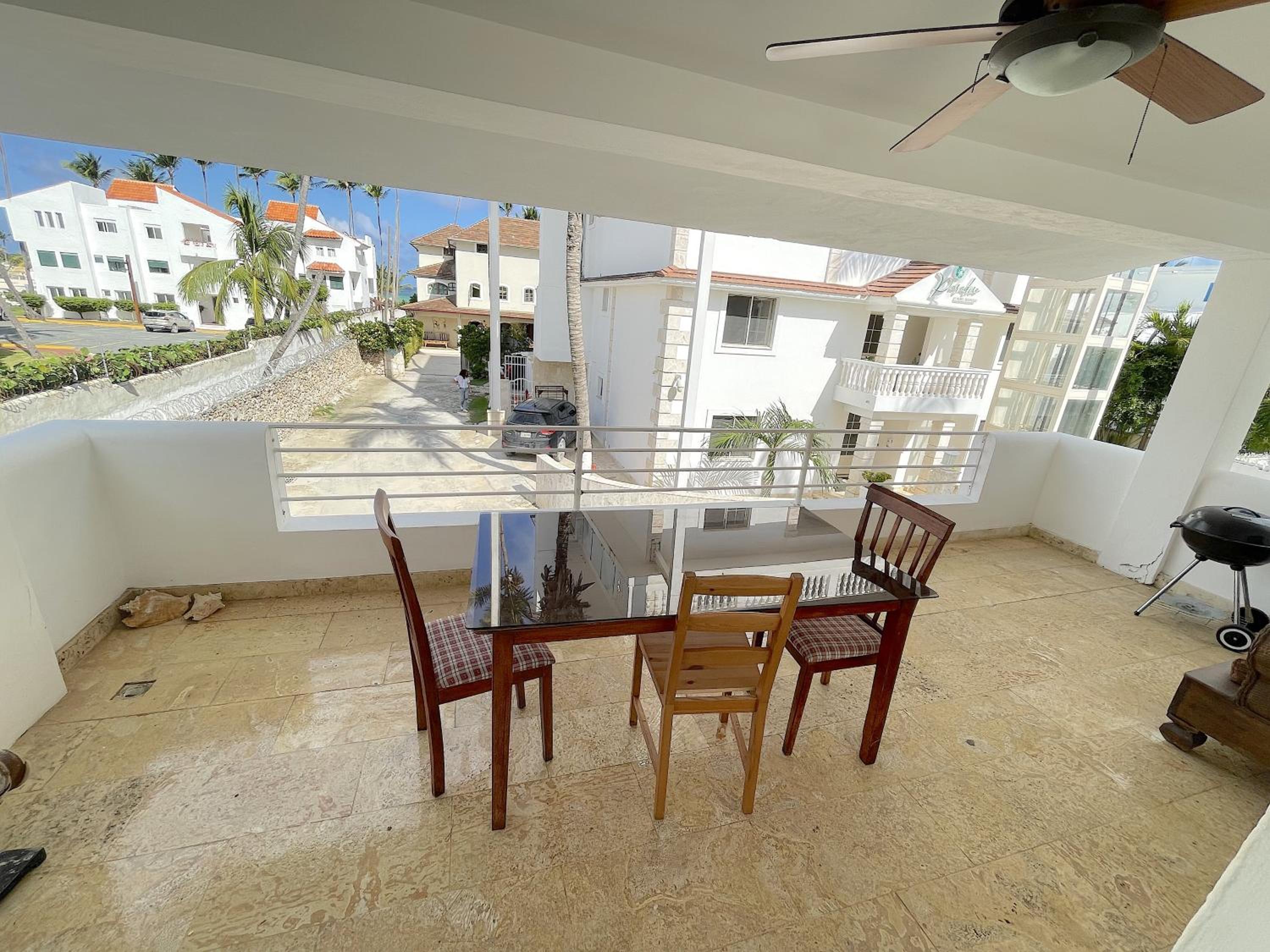 Apartment with Balcony