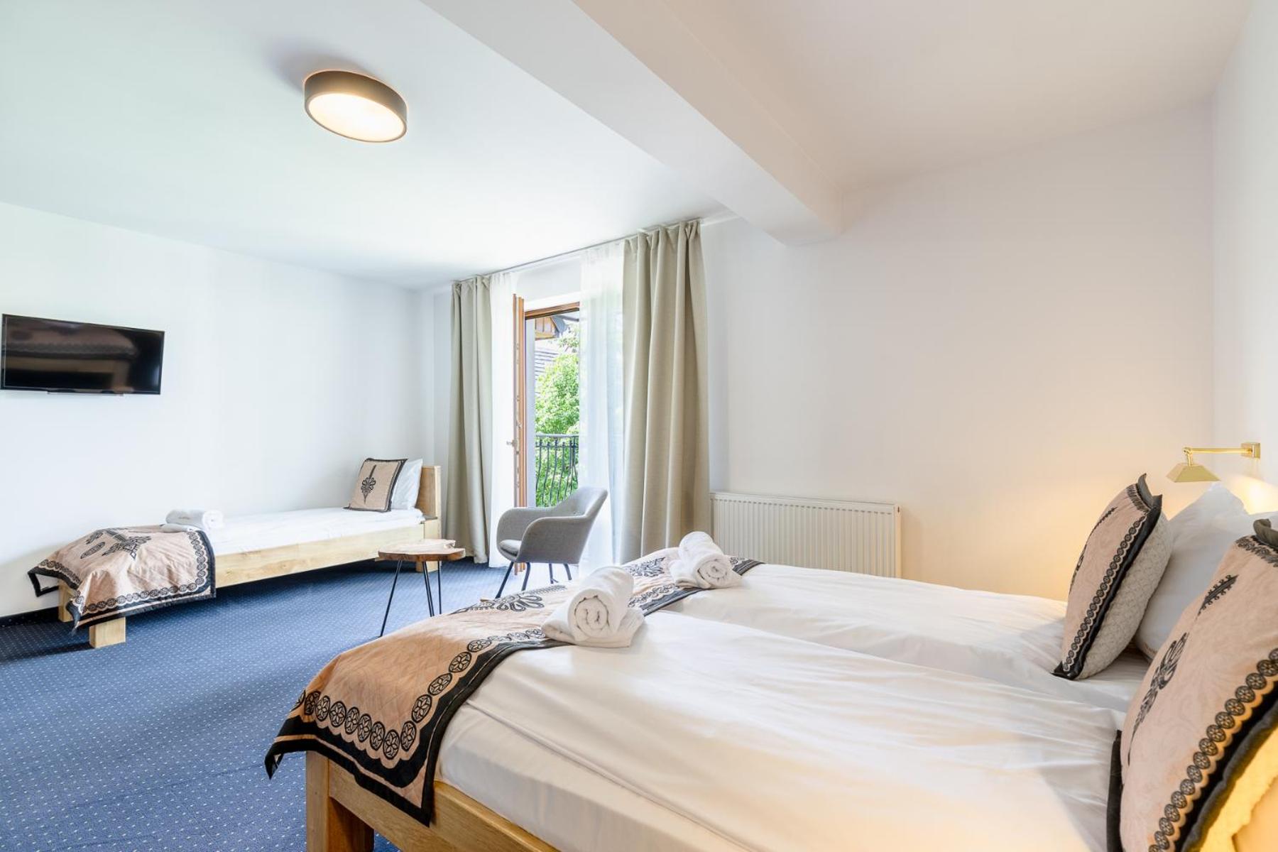 Triple Room with Balcony