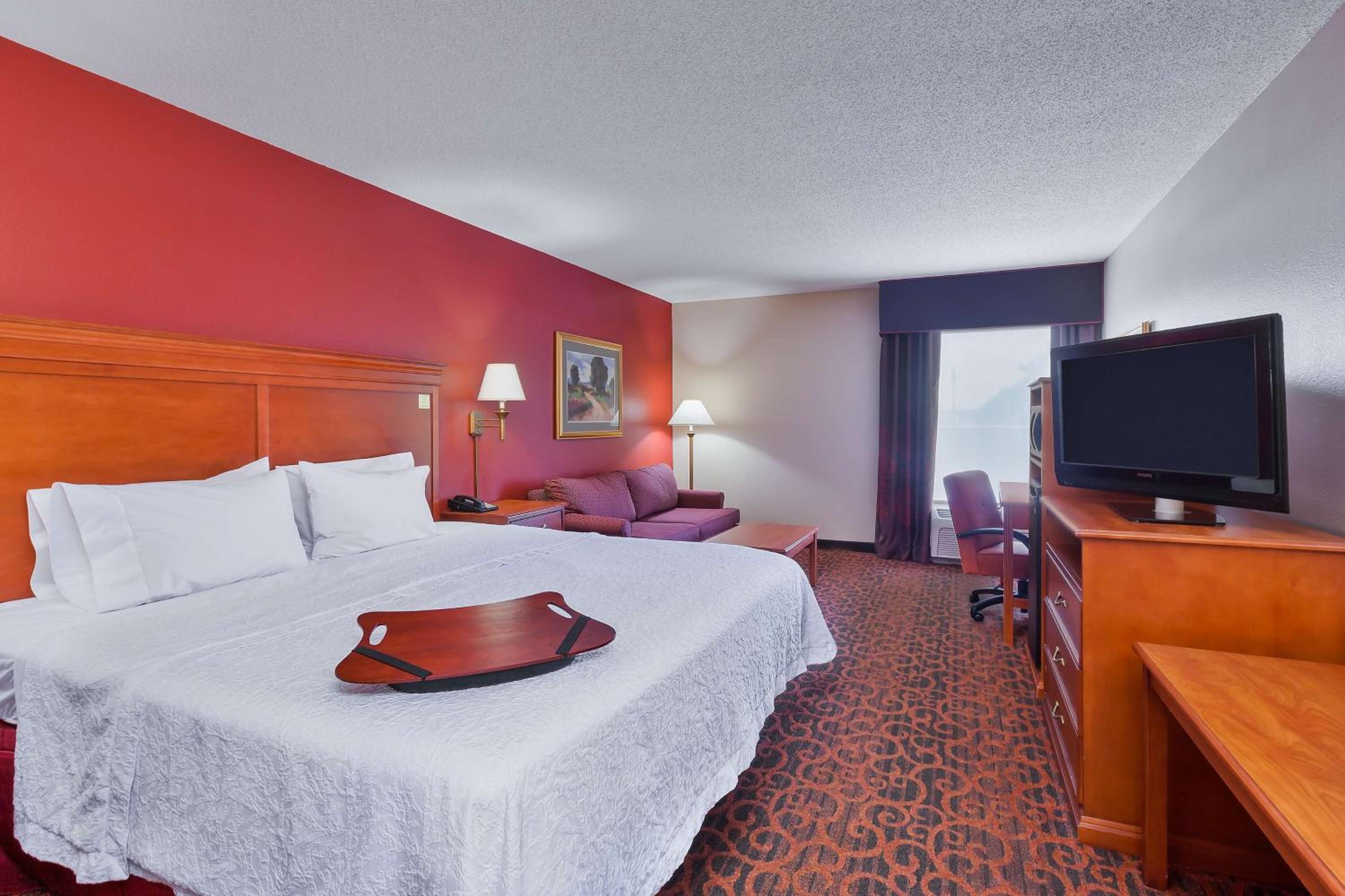 King Room with Sofa Bed photo 1