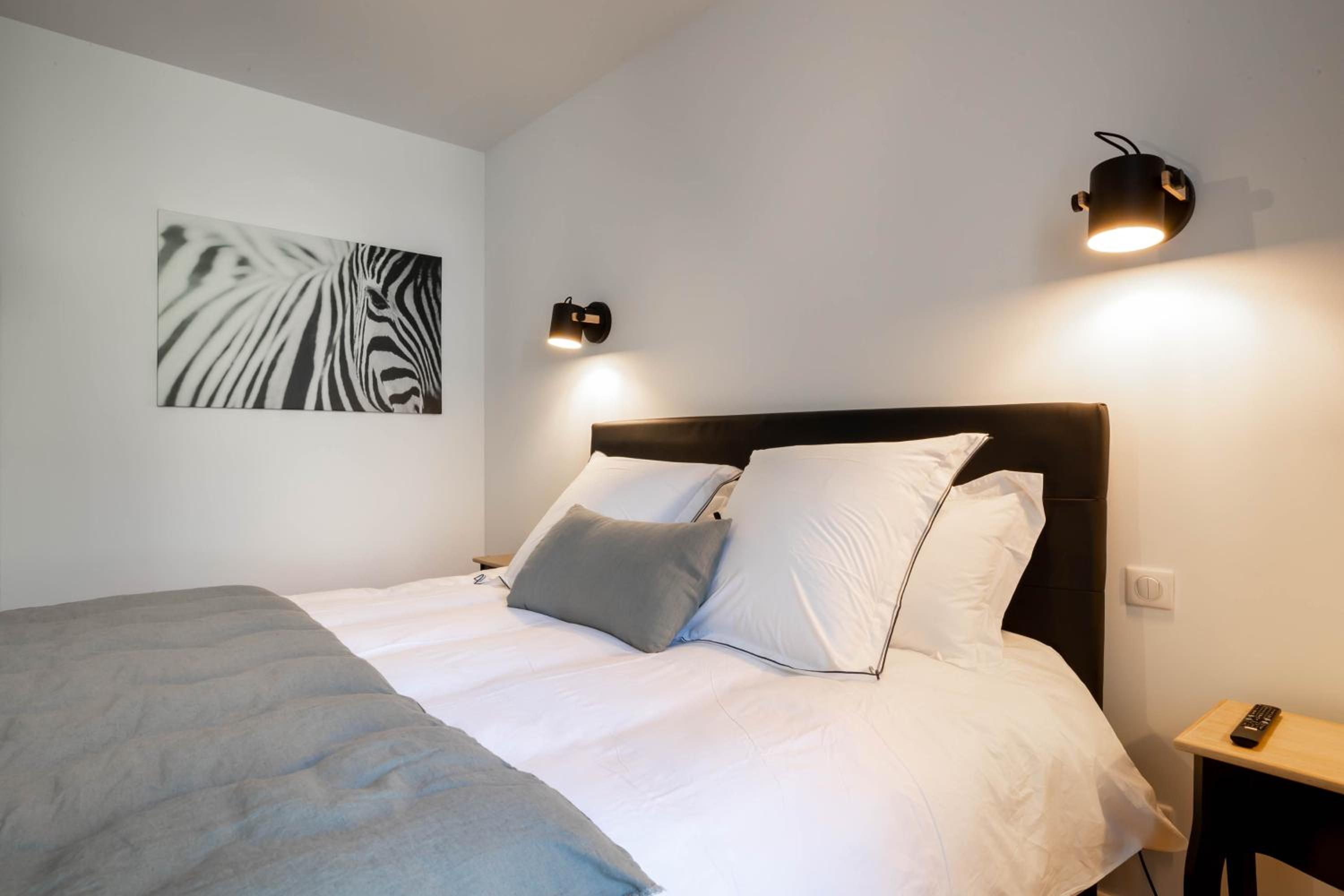Large Double Room photo 2