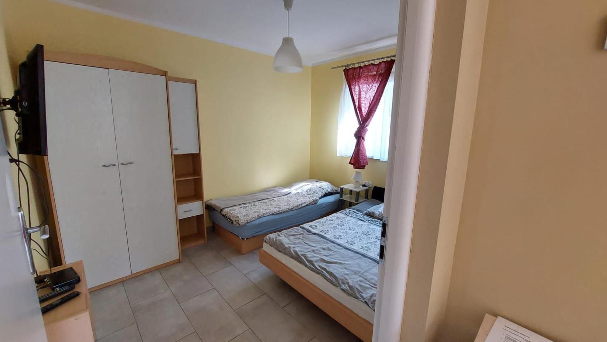 Two-Bedroom Bungalow - Photo 6