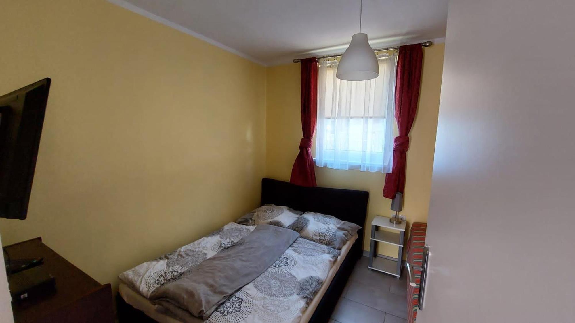 Two-Bedroom Bungalow - Photo 7