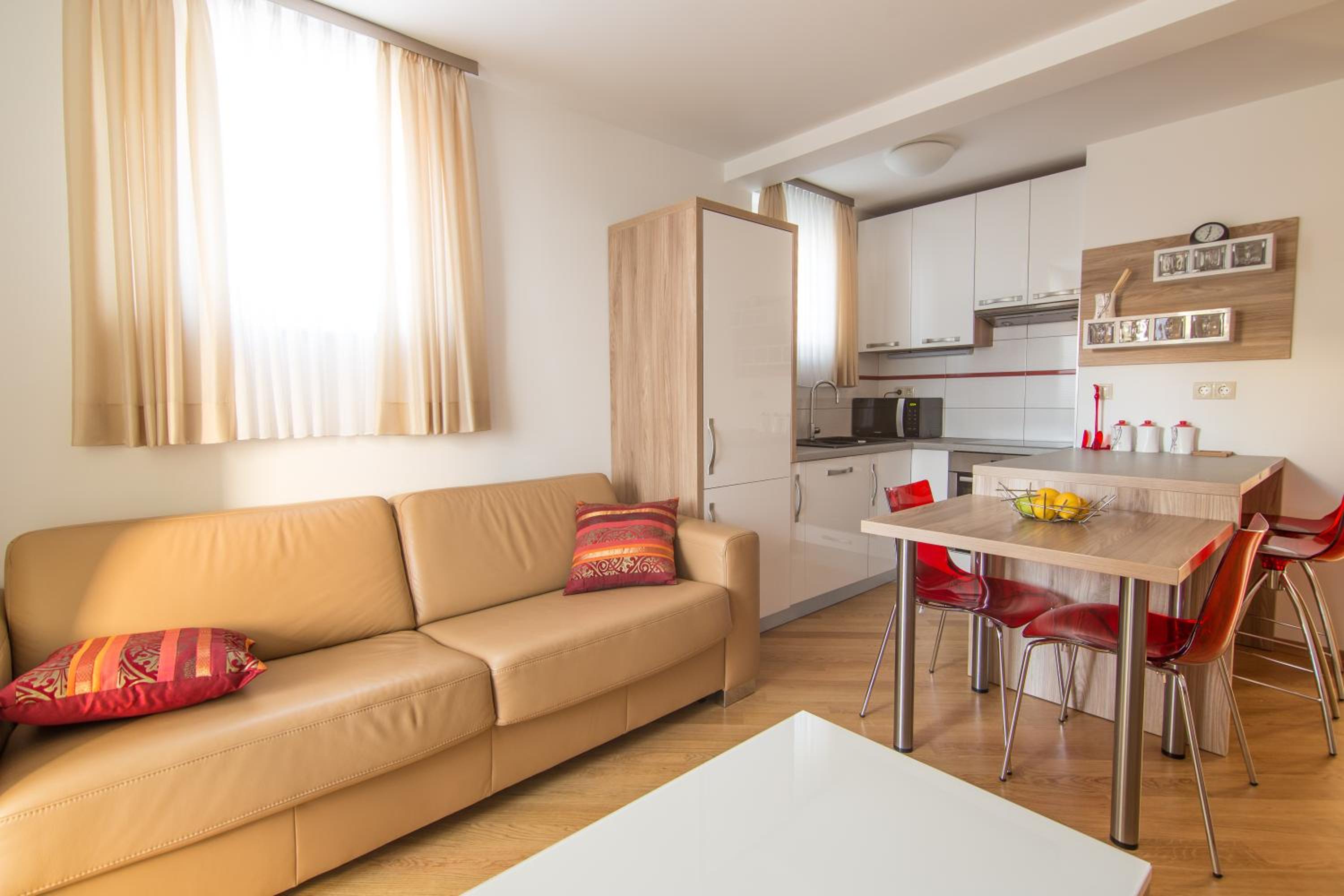 One-Bedroom Apartment with Balcony