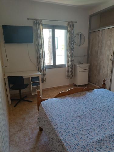 Economy Double Room photo 2