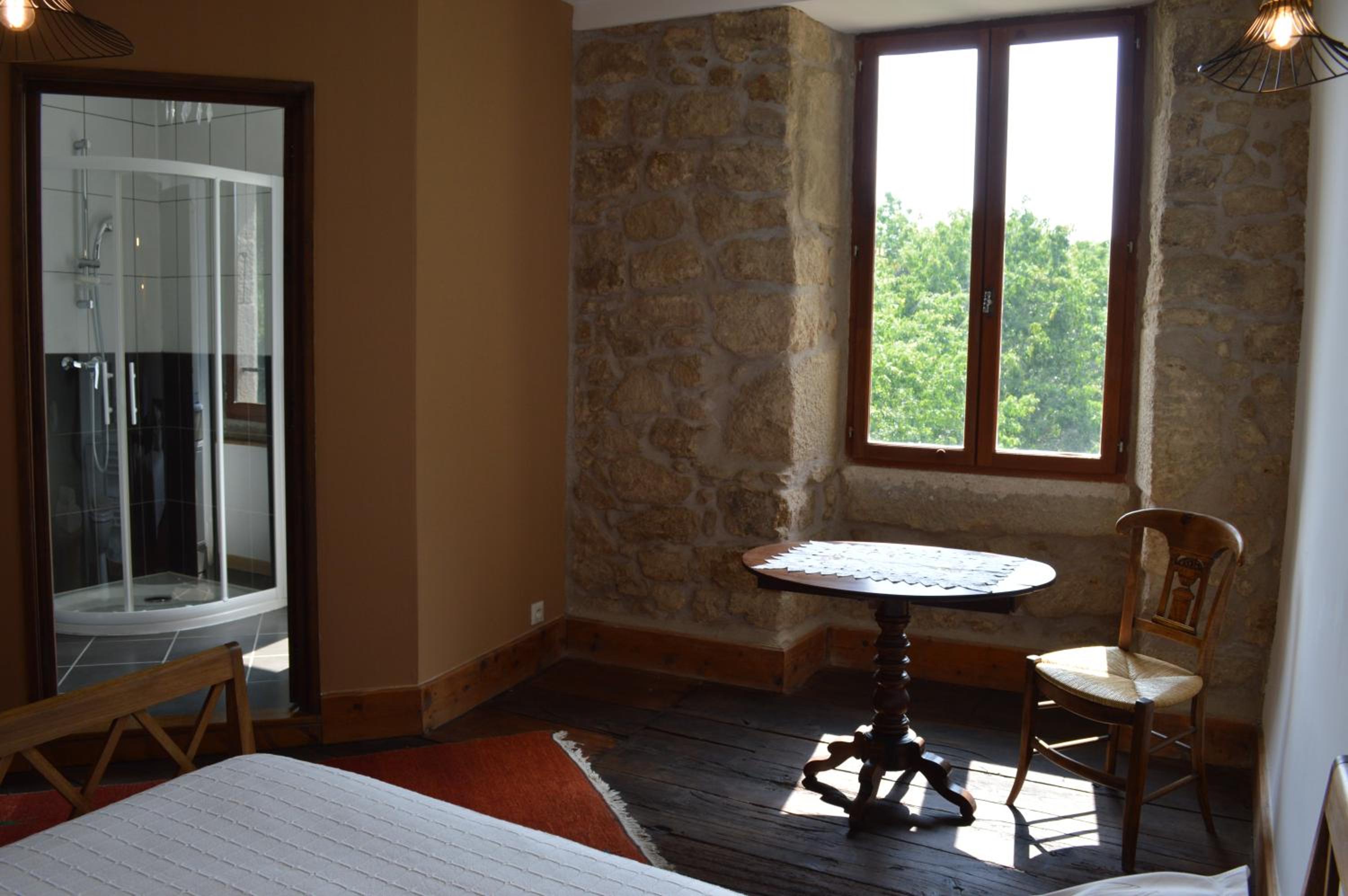 Twin Room with Garden View - Photo 1