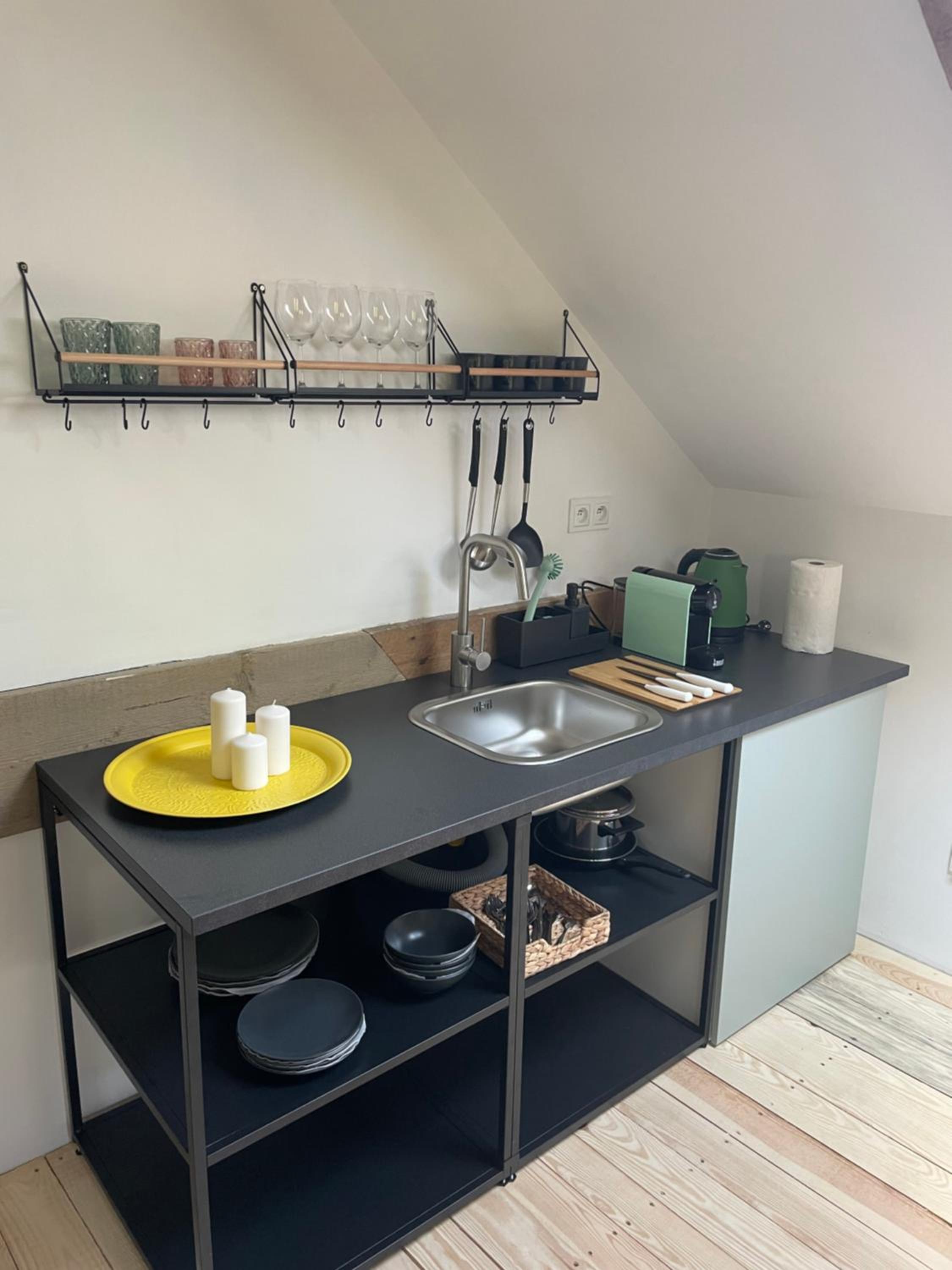 One-Bedroom House photo 1