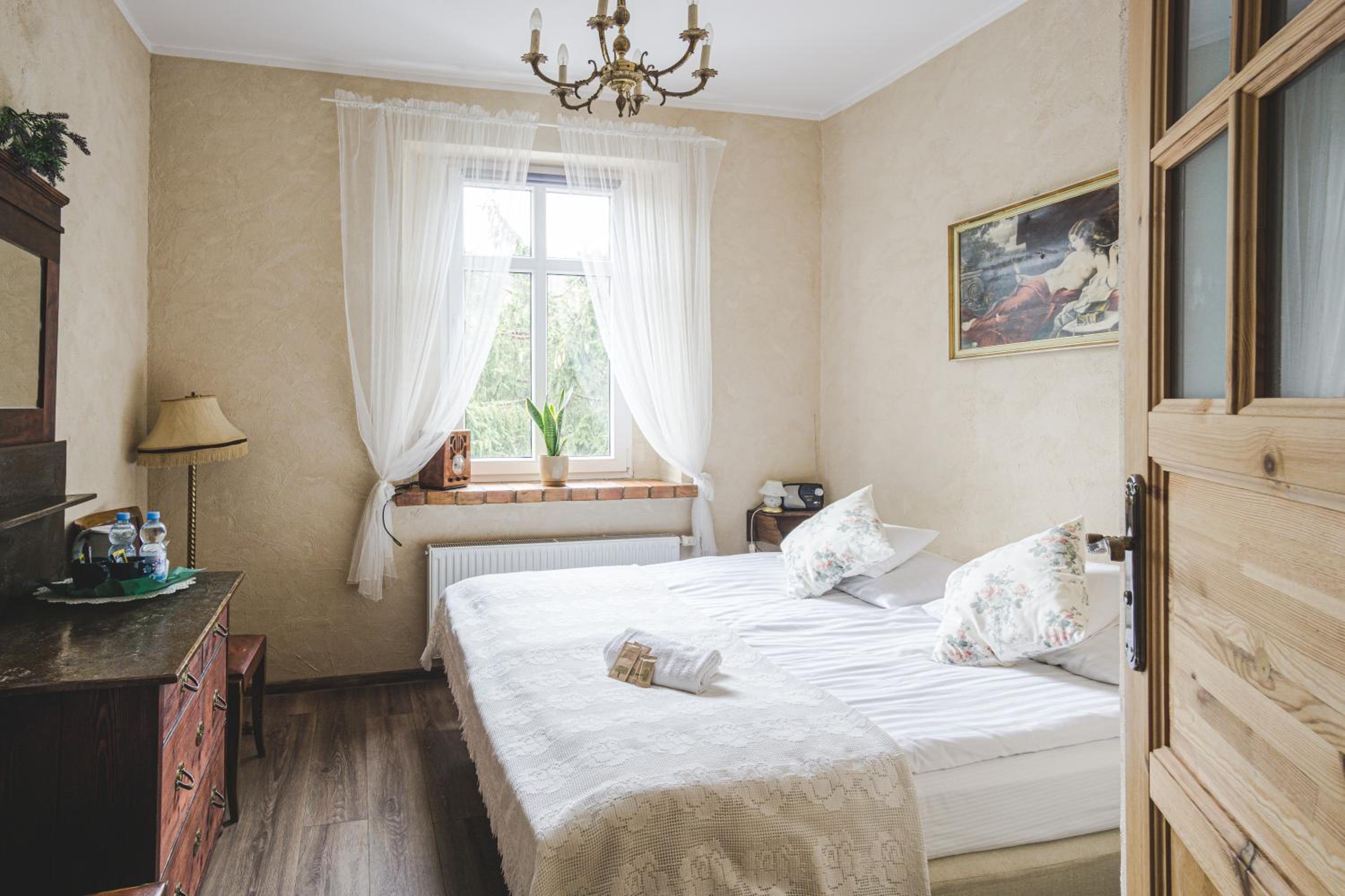 Double Room with Private Bathroom