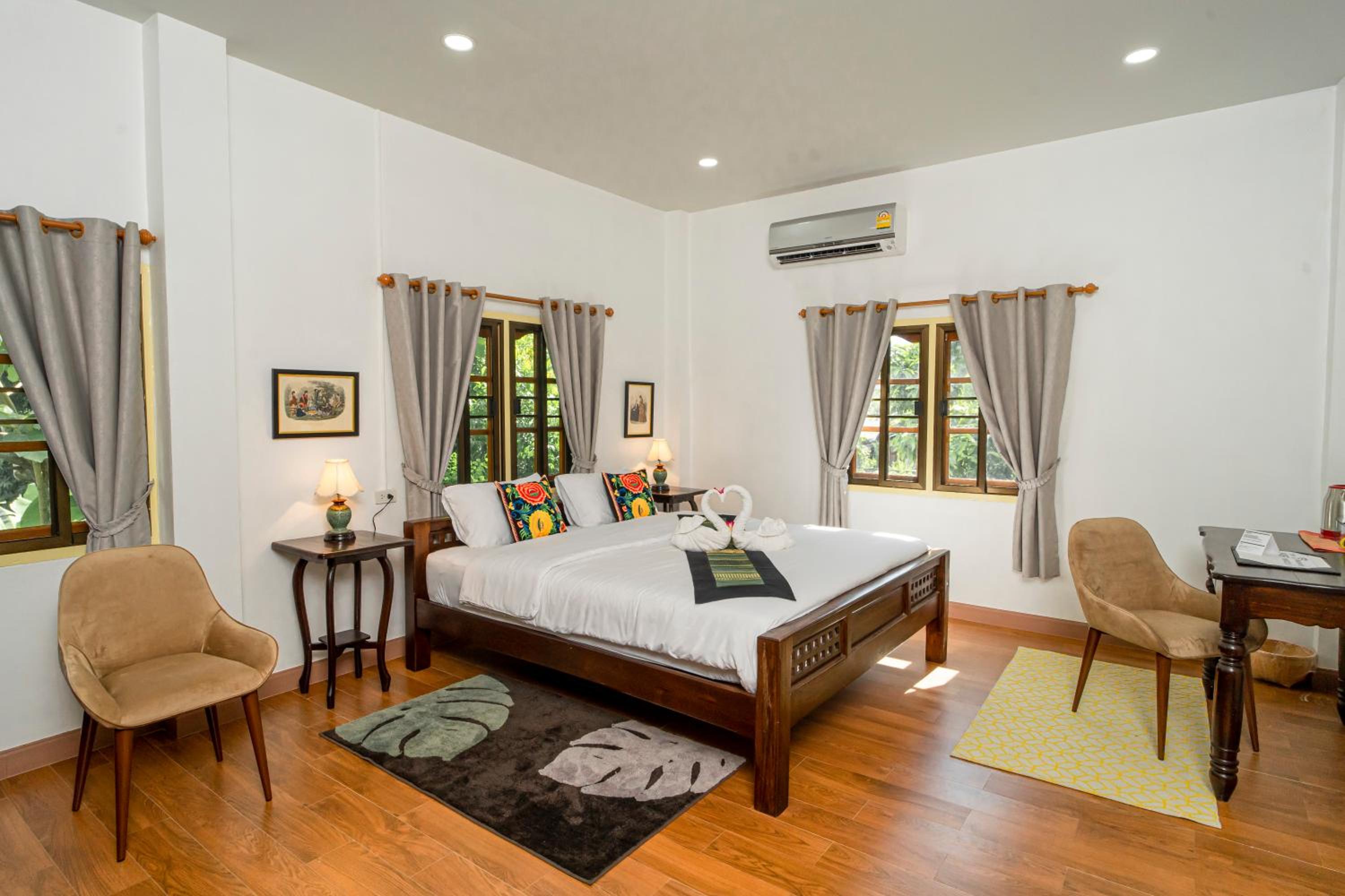 Double Room - Photo 4