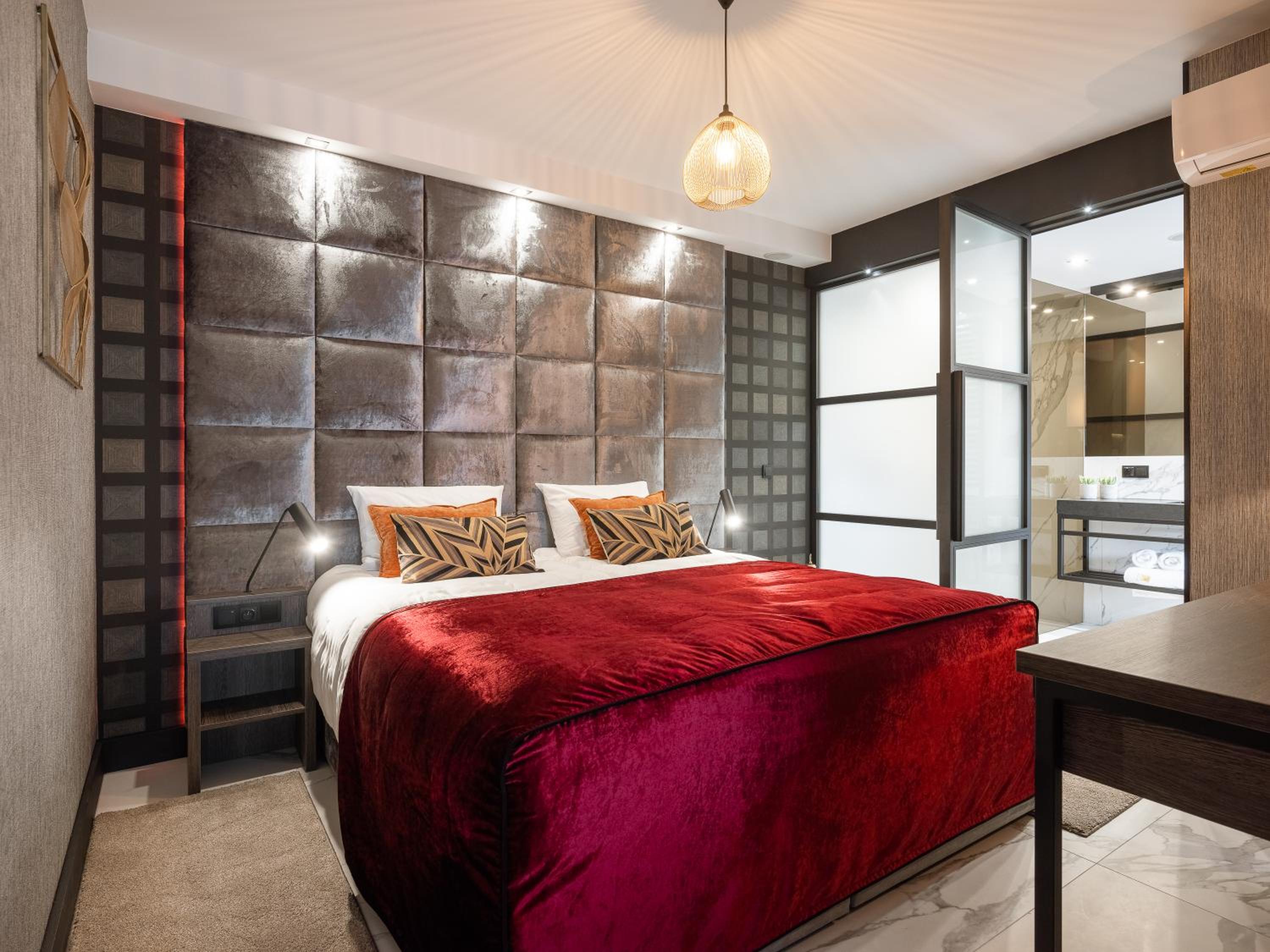 Penthouse Apartment - Photo 6
