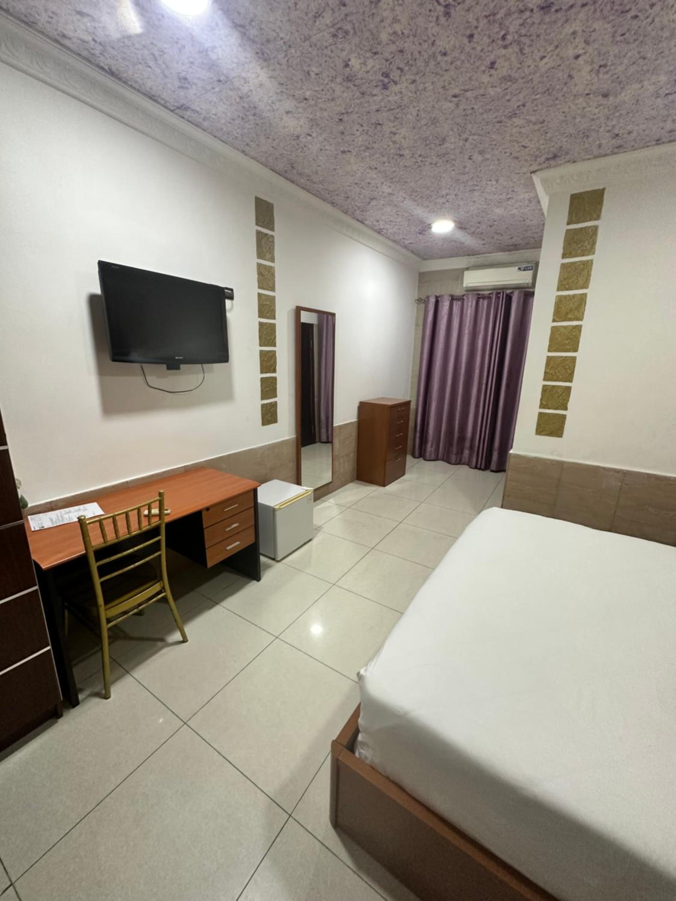 Deluxe Room (2 Adults + 1 Child) photo 2