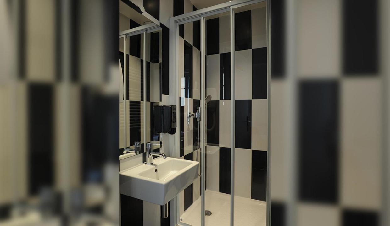 Quadruple Room with Shower photo 1