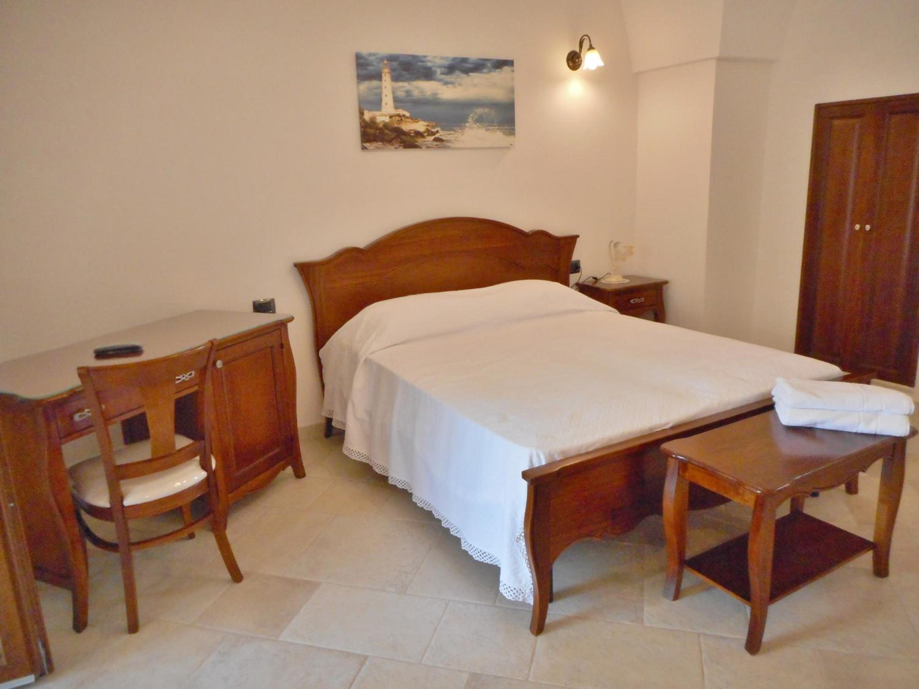 Triple Room with Garden View - Photo 7