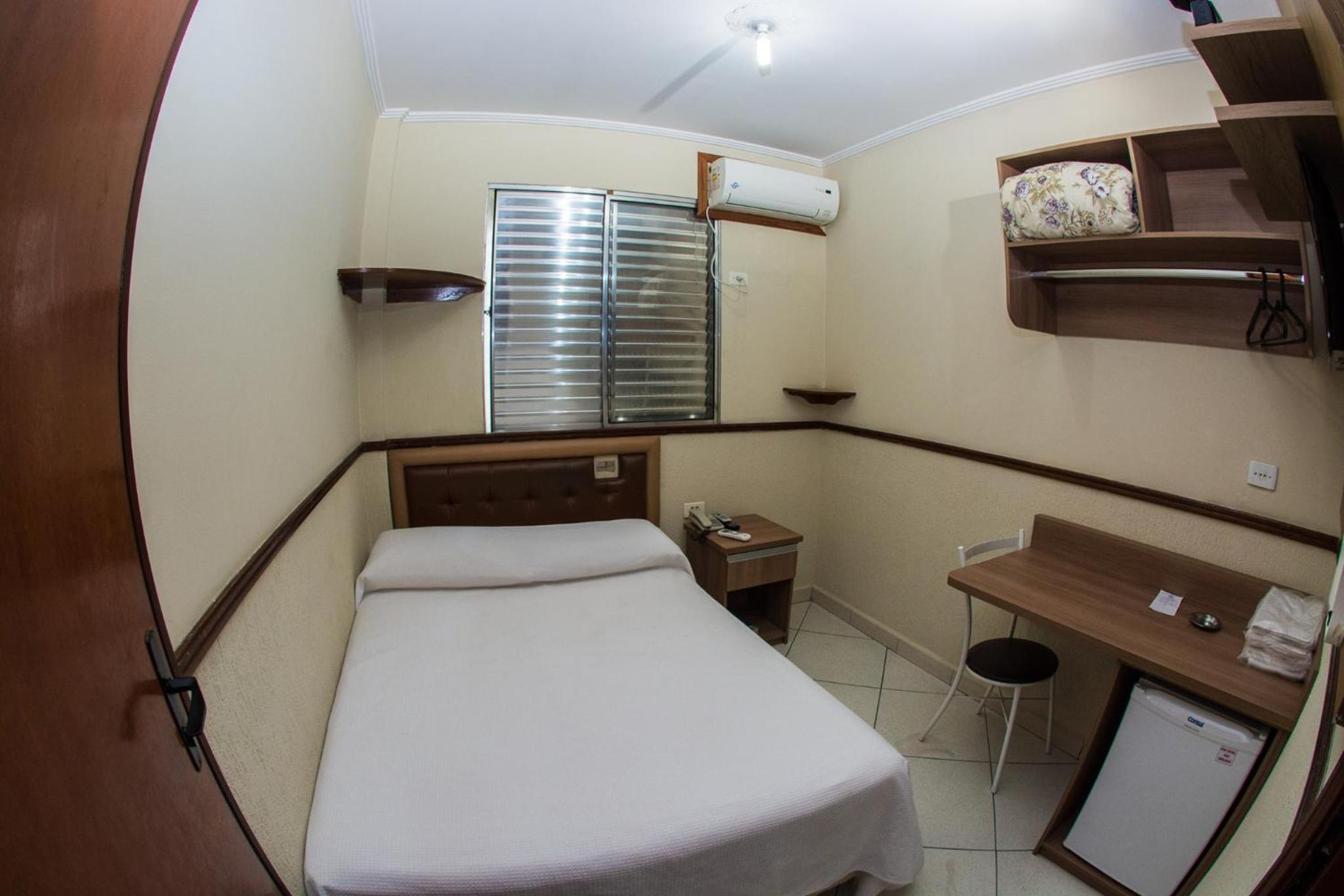 Single Room photo 2