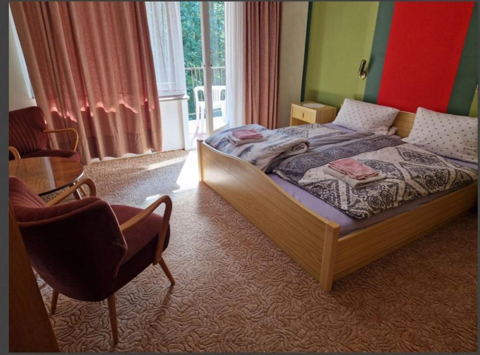 Single Room with Park View photo 3