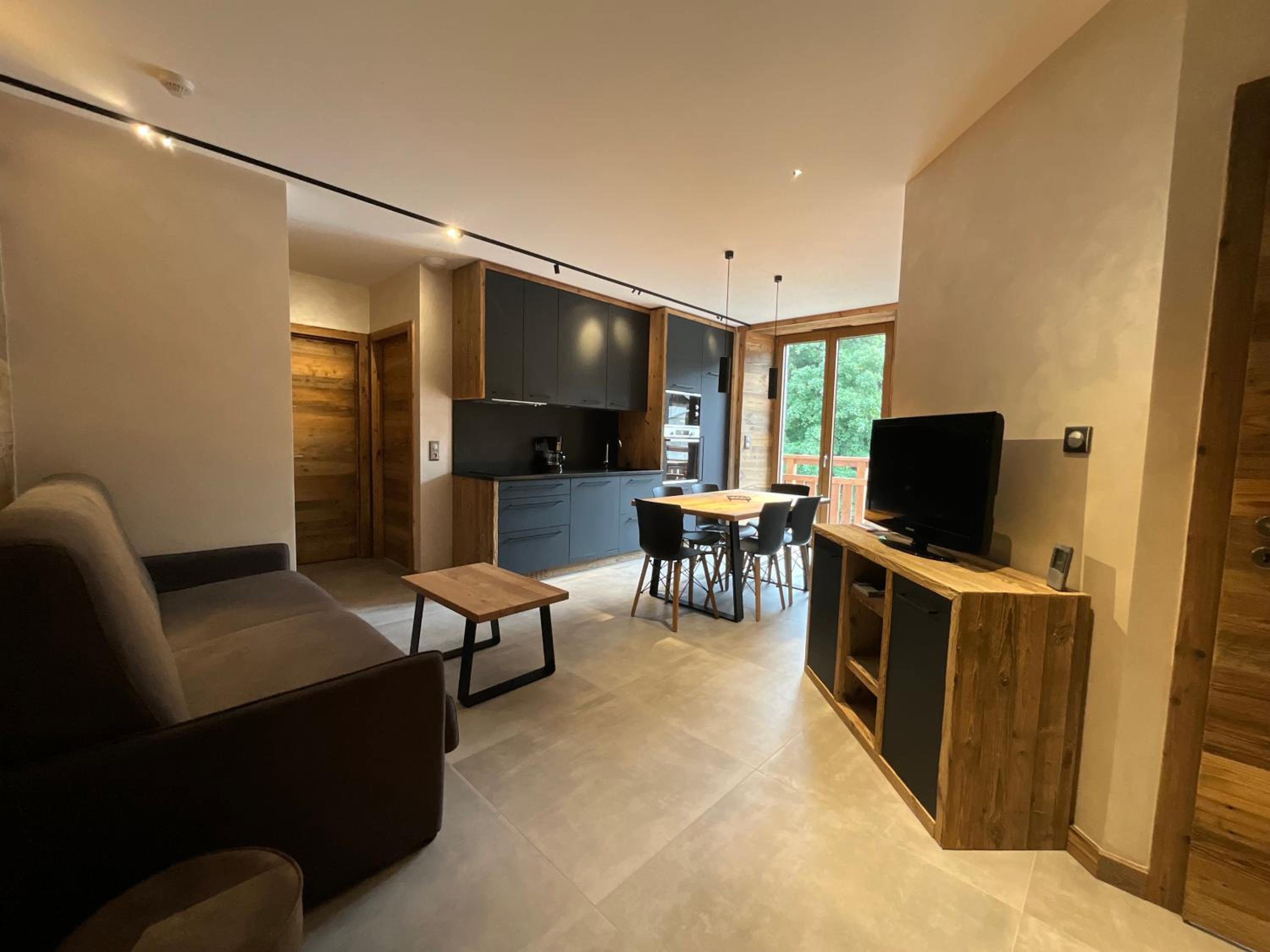 Apartment with Terrace