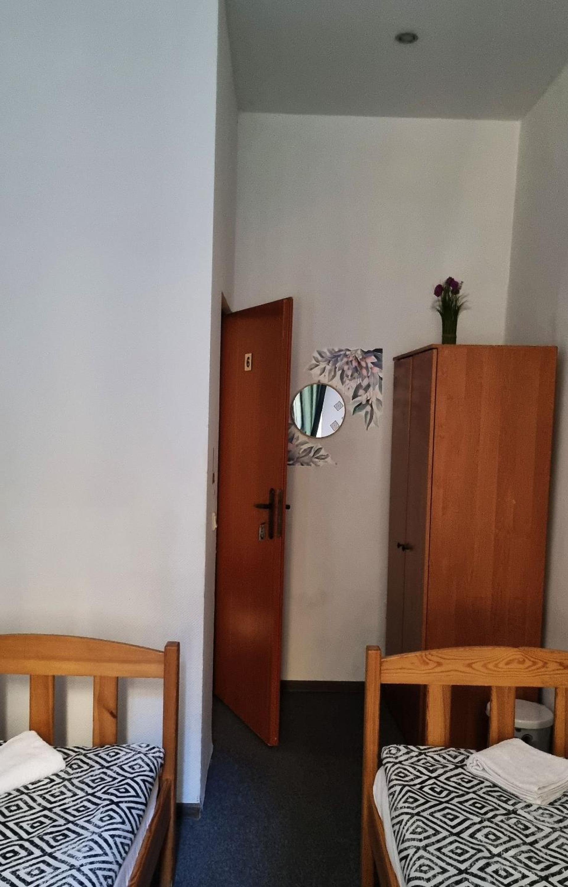 Triple Room - Photo 5