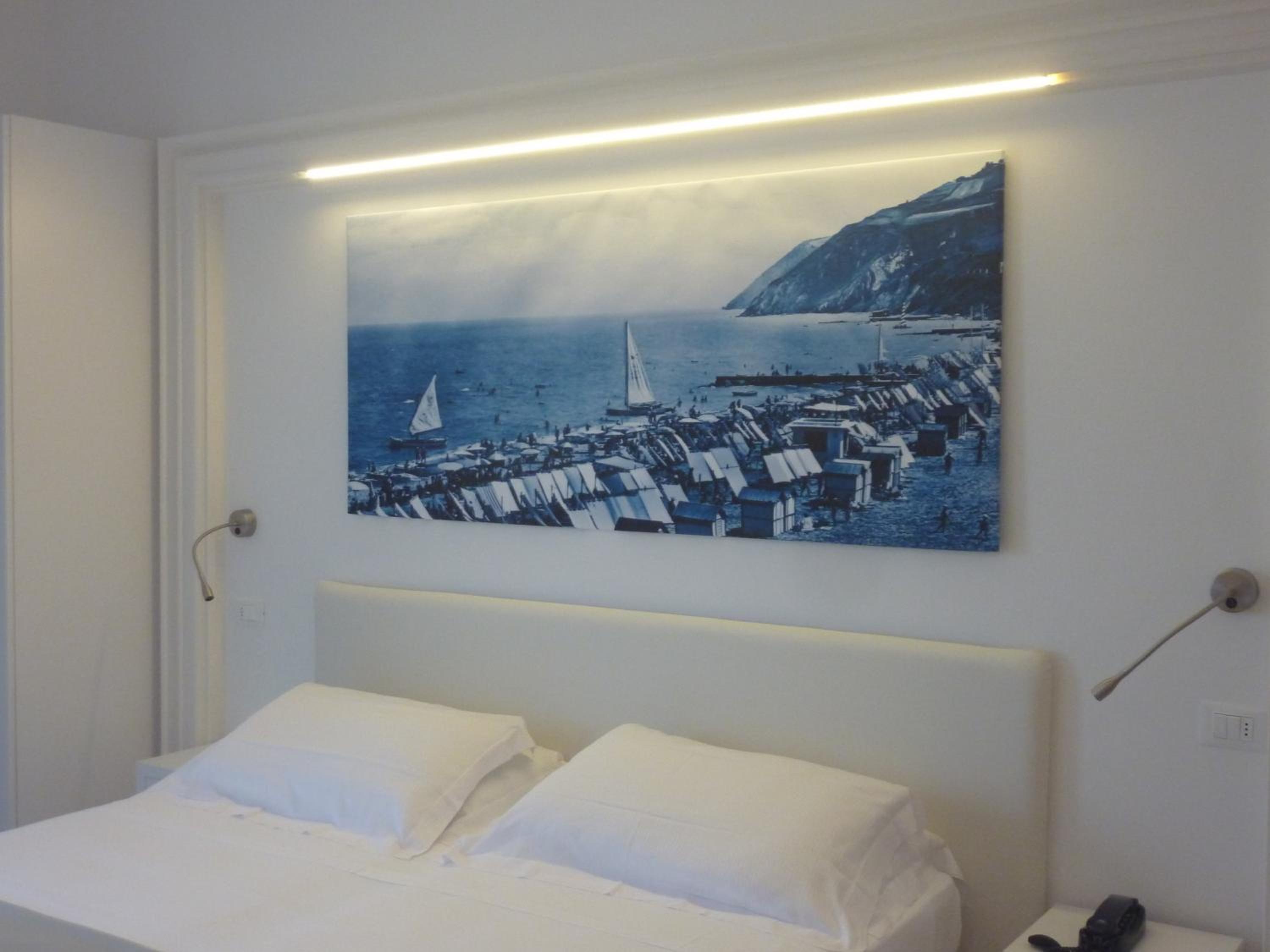 Deluxe Triple Room with Sea View photo 1