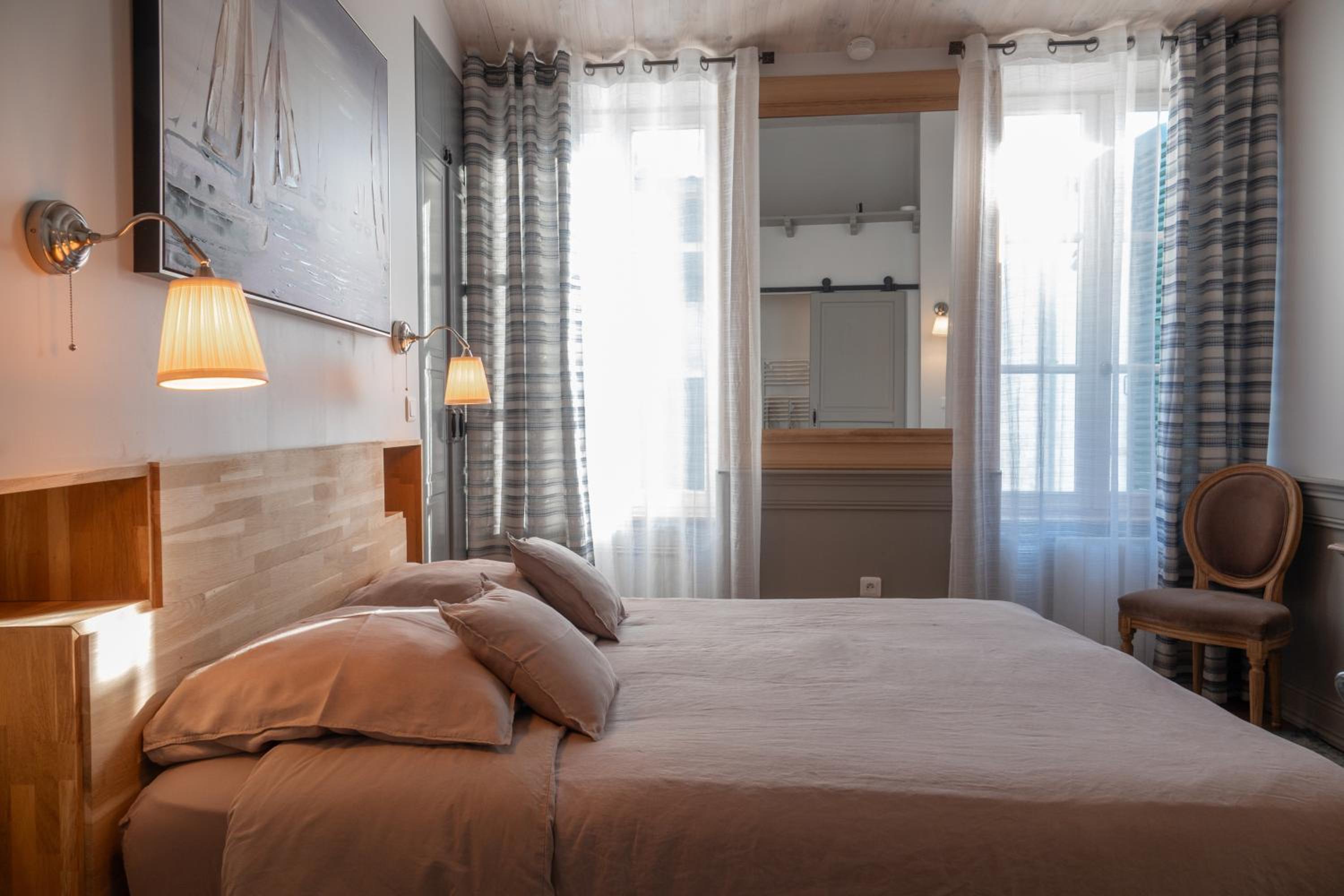 Double Room with Private External Bathroom