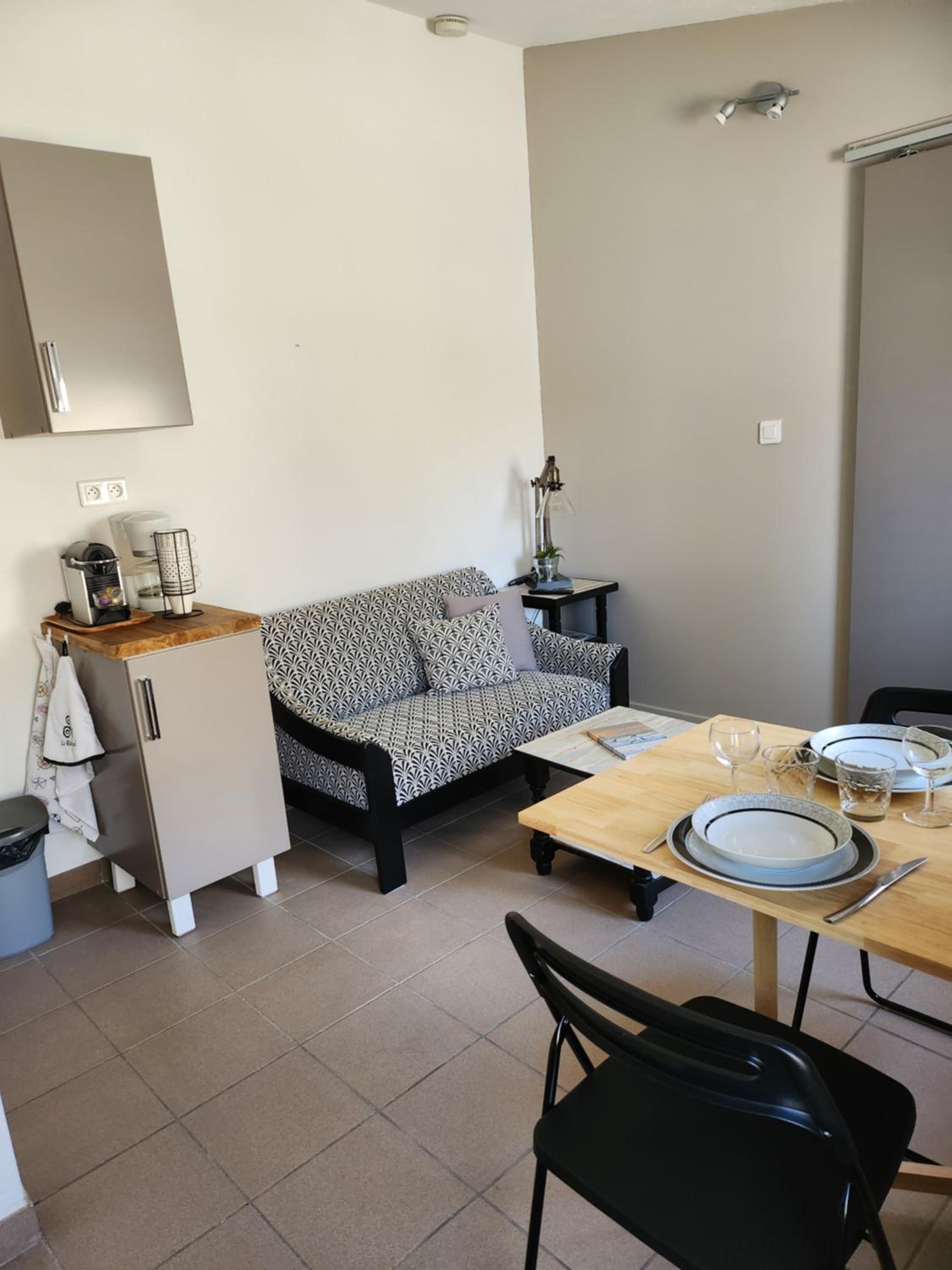 Apartment with Terrace photo 3
