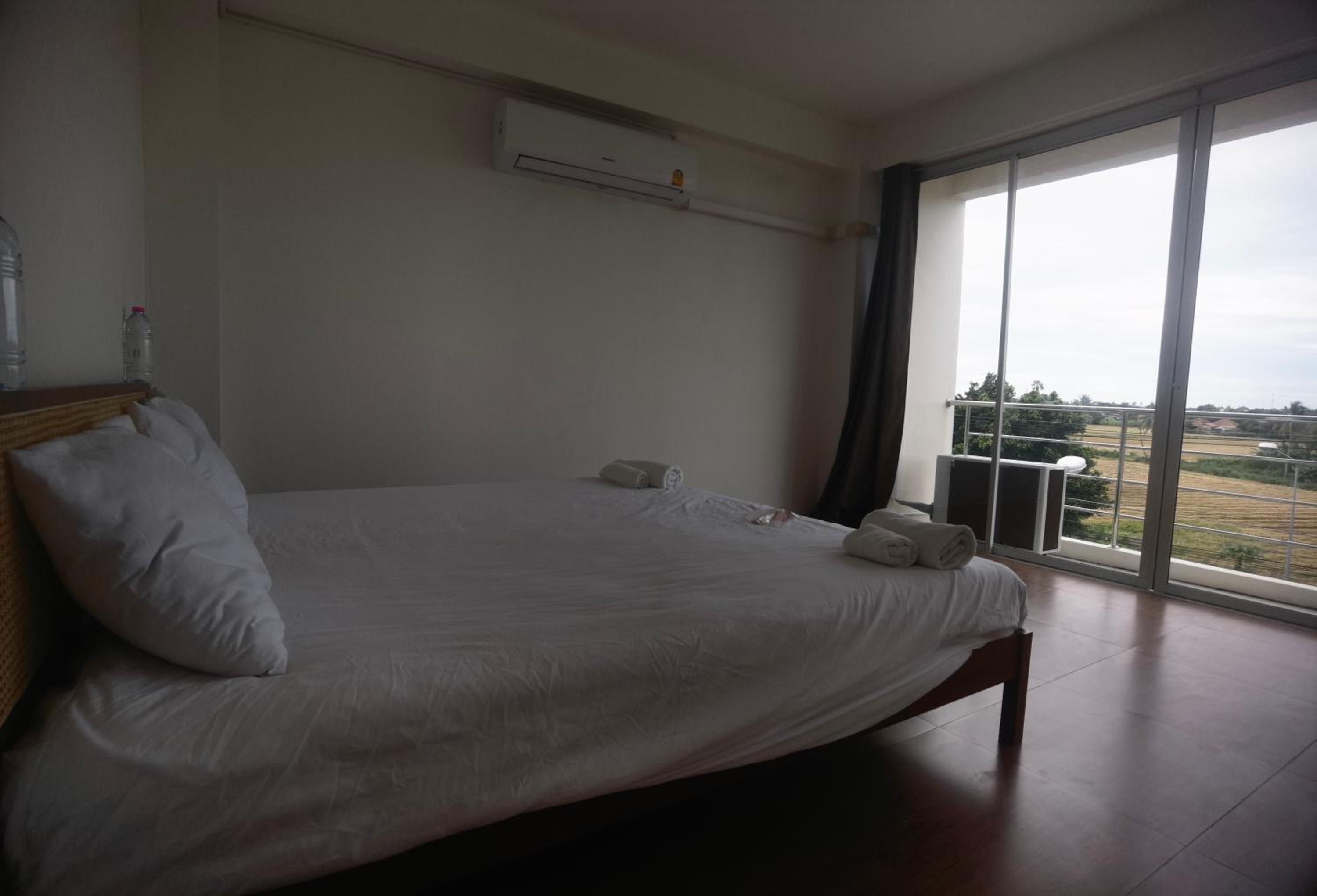 Double Room with Private External Bathroom