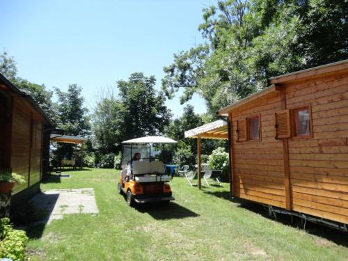 Two-Bedroom Mobile Home - Photo 4