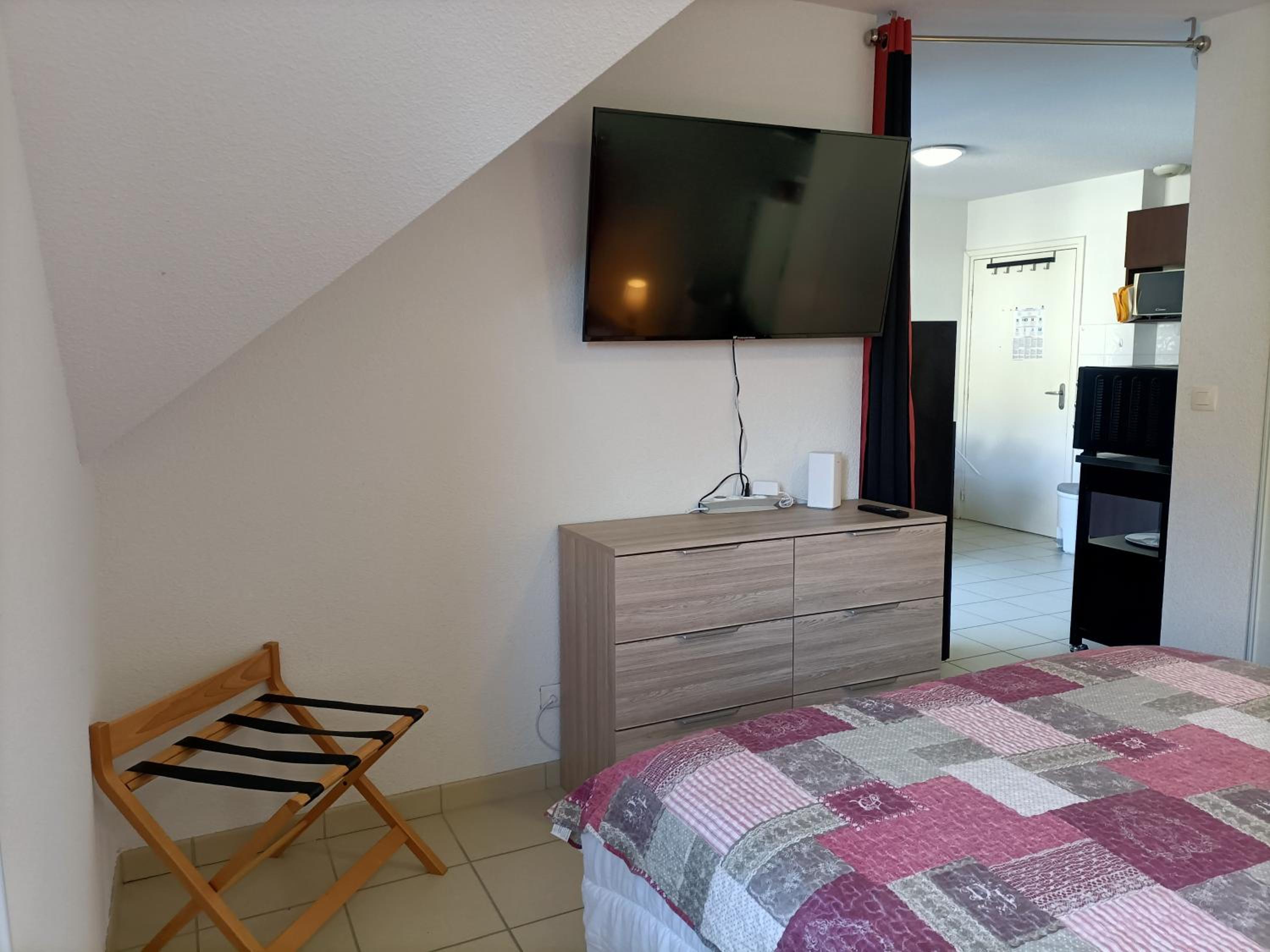 Apartment with Terrace photo 1
