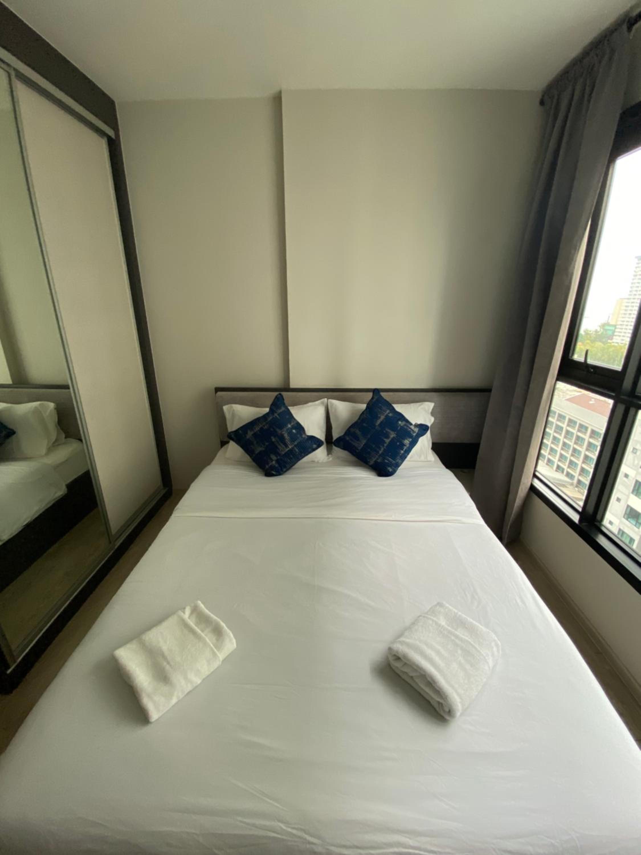 One-Bedroom Apartment - Photo 33