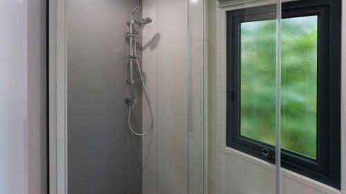 Two-Bedroom Cottage - Photo 5