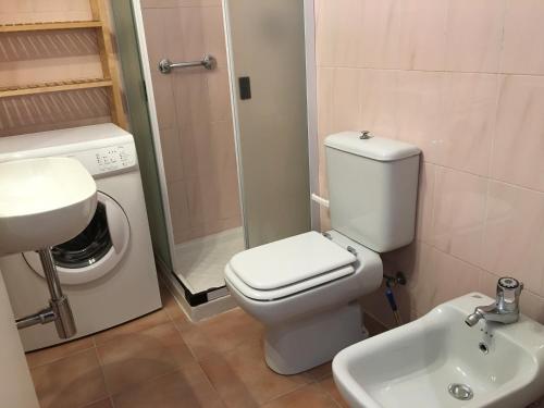 Double Room - Photo 11