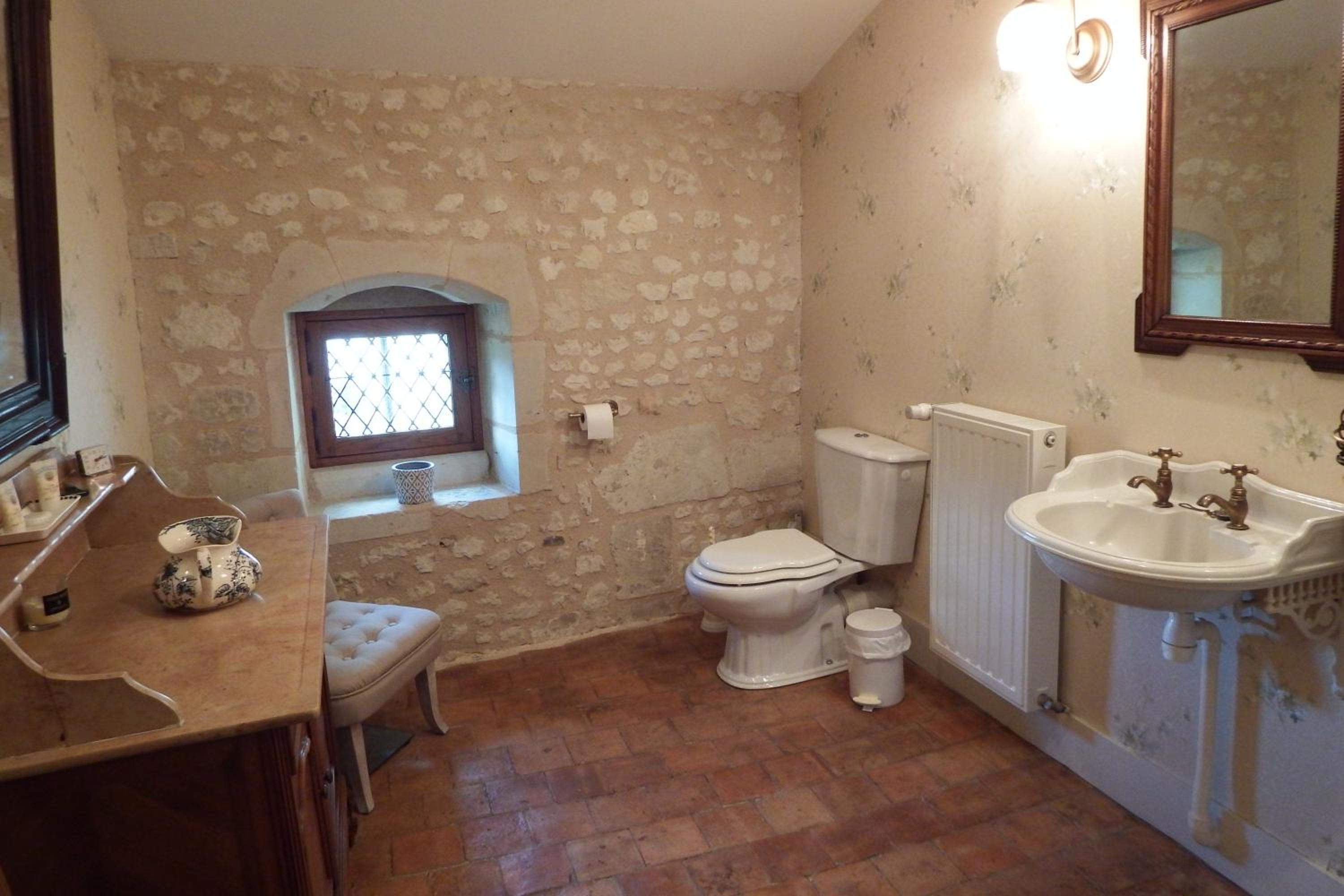 Double Room with Private External Bathroom photo 3