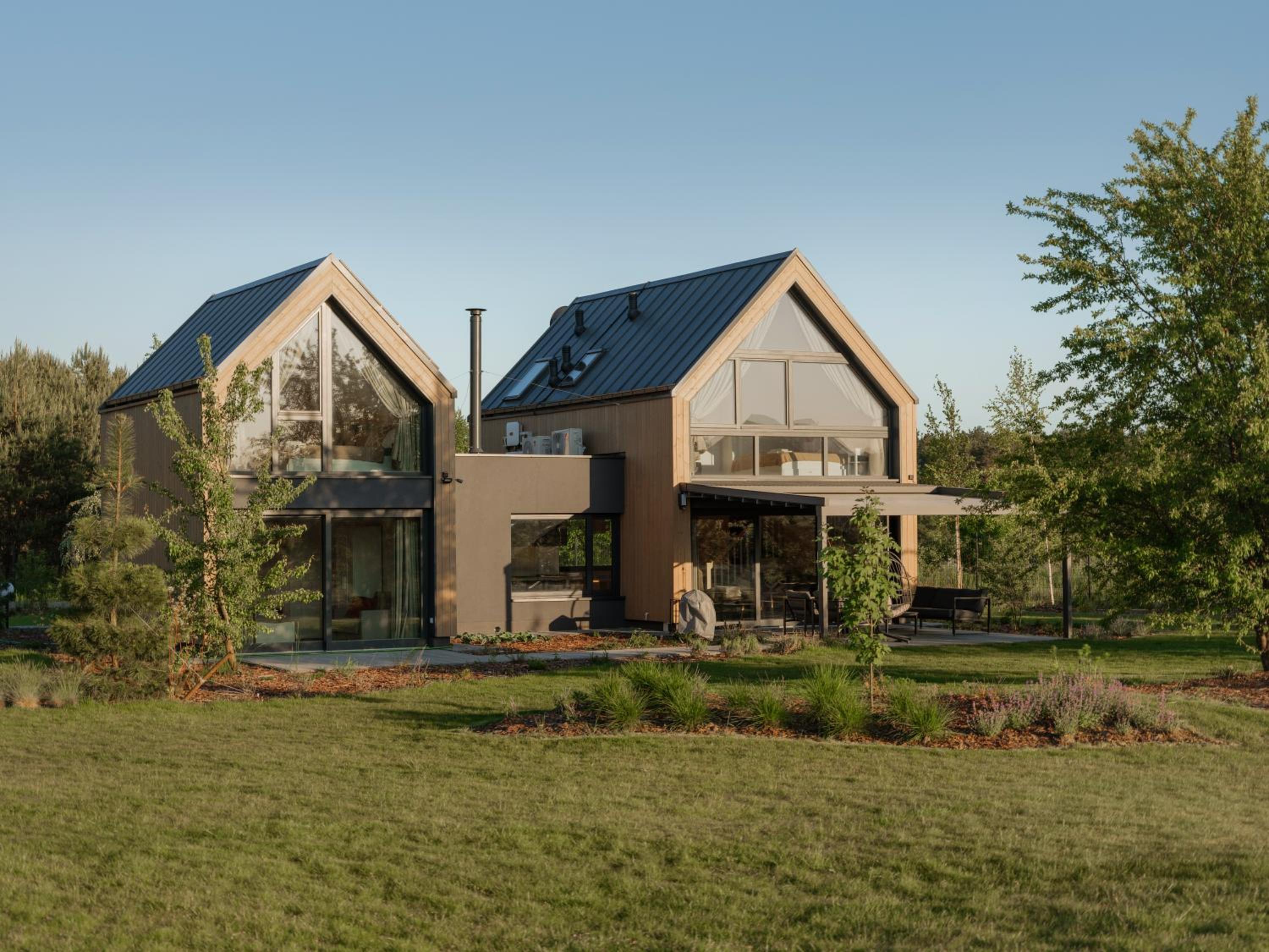 Four-Bedroom House photo 1