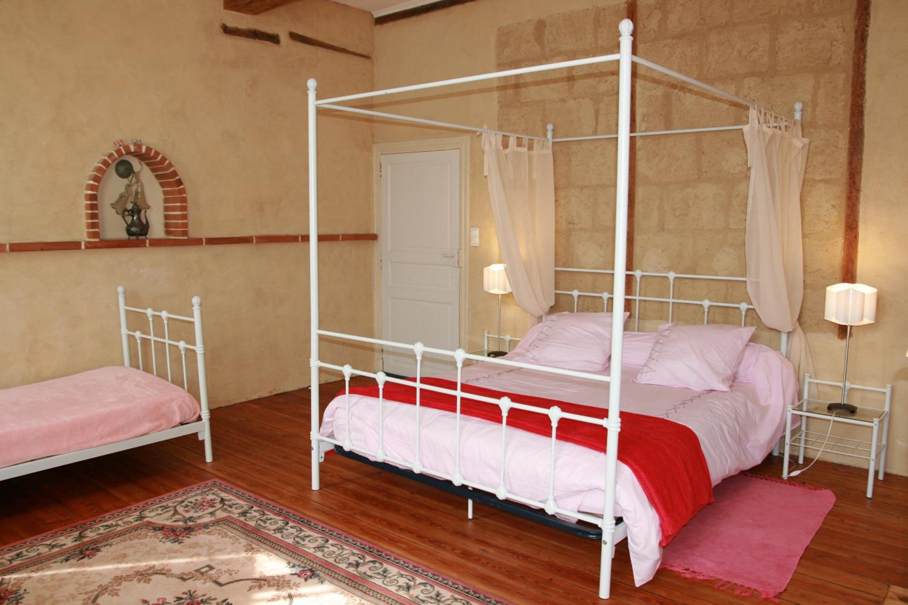 Superior Double Room - Photo 2