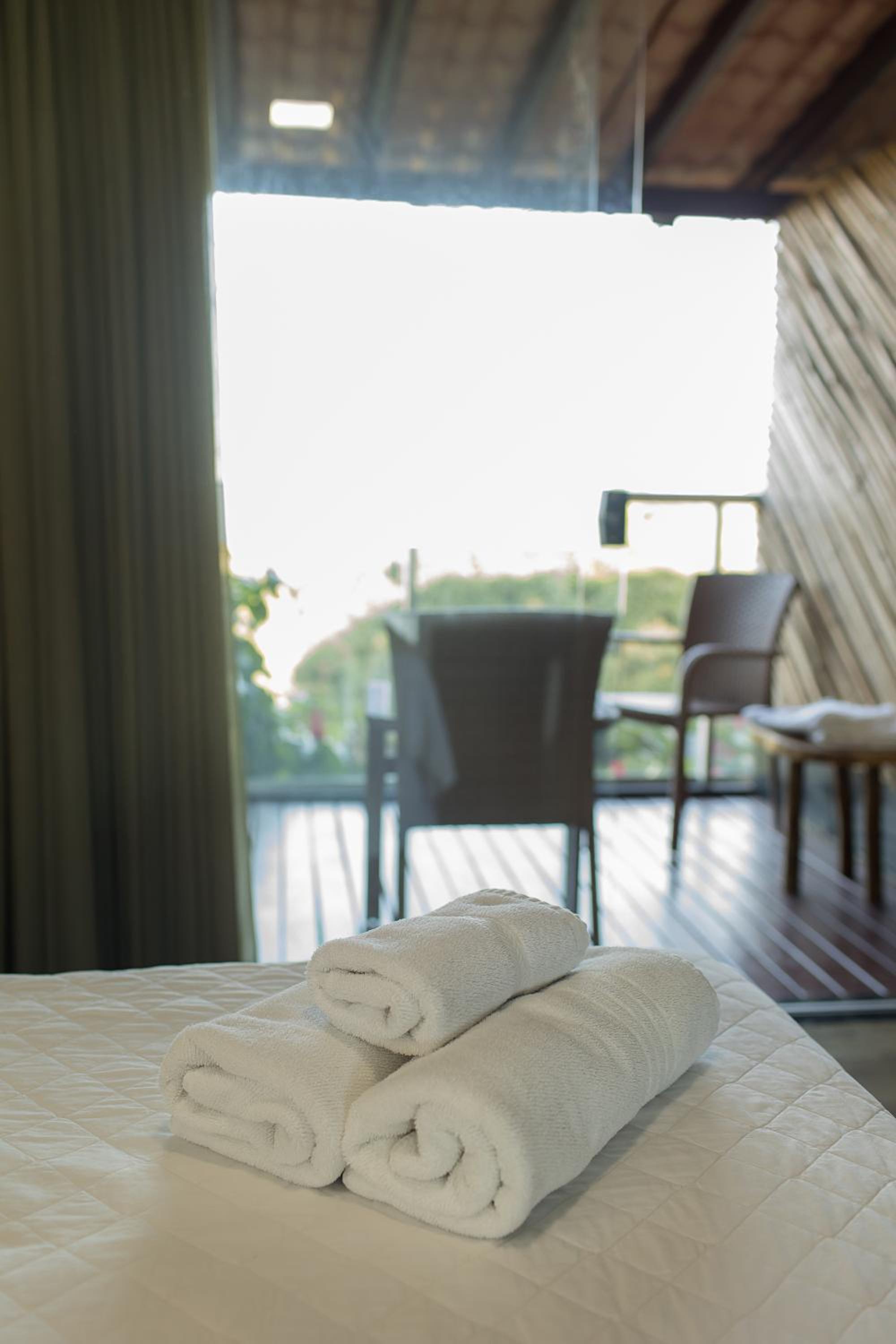 Deluxe Triple Room with Sea View
