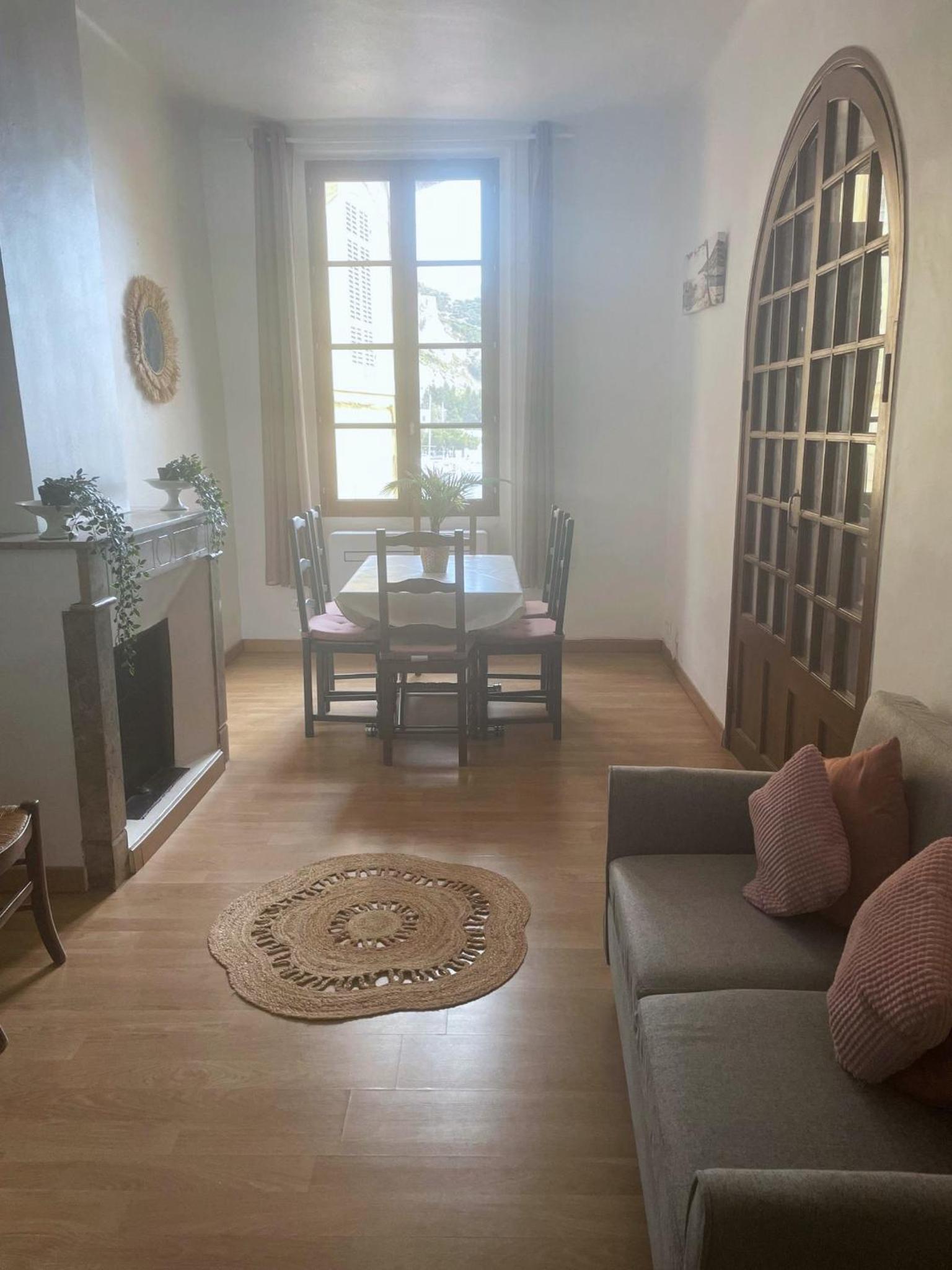 Apartment with Sea View - No Terrace photo 1