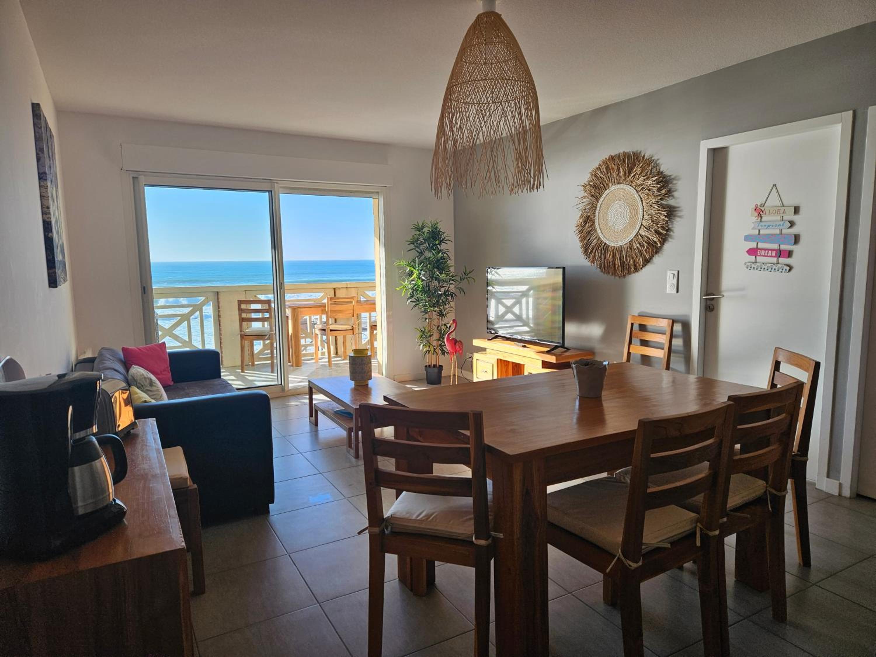 Apartment with Sea View photo 1