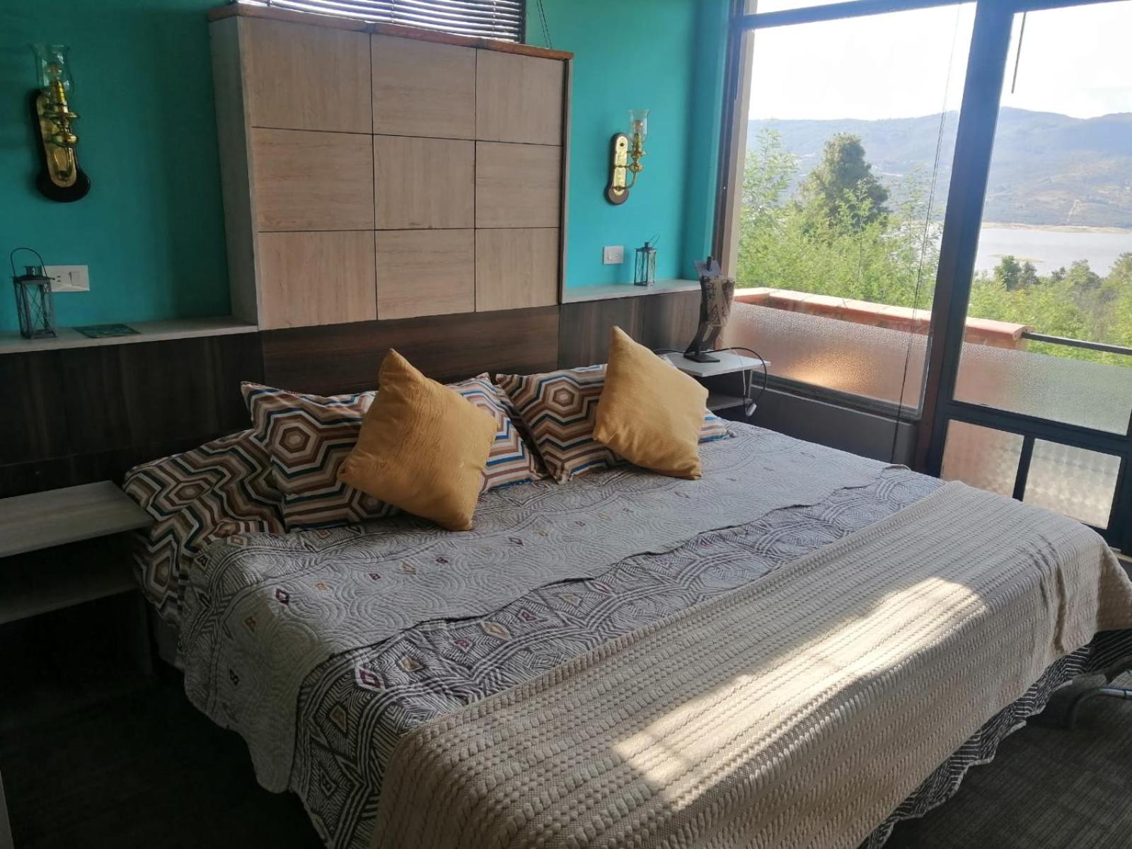 Superior Double or Twin Room with Lake View