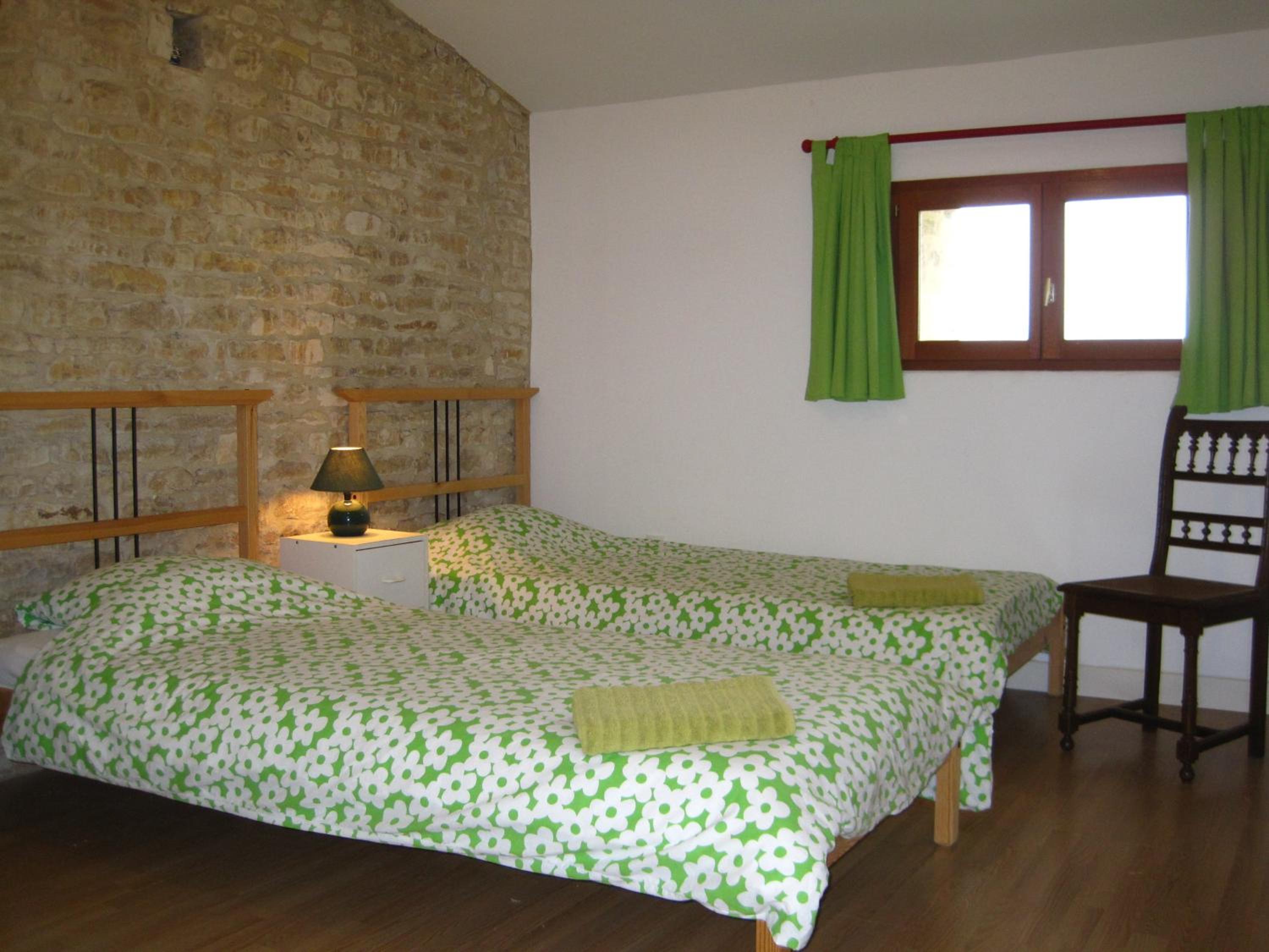 Three-Bedroom House photo 3