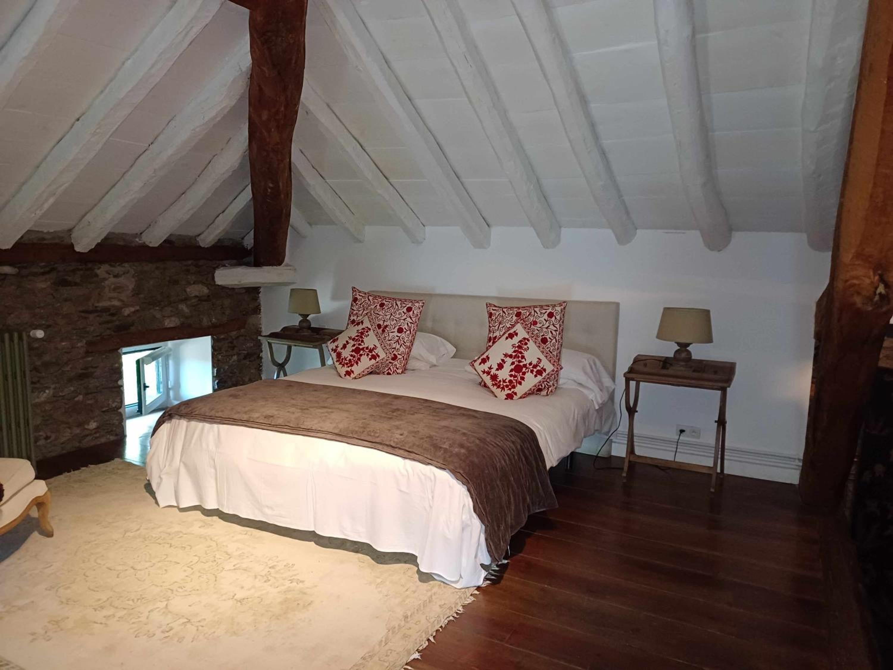 Deluxe Double Room with Extra Bed photo 3