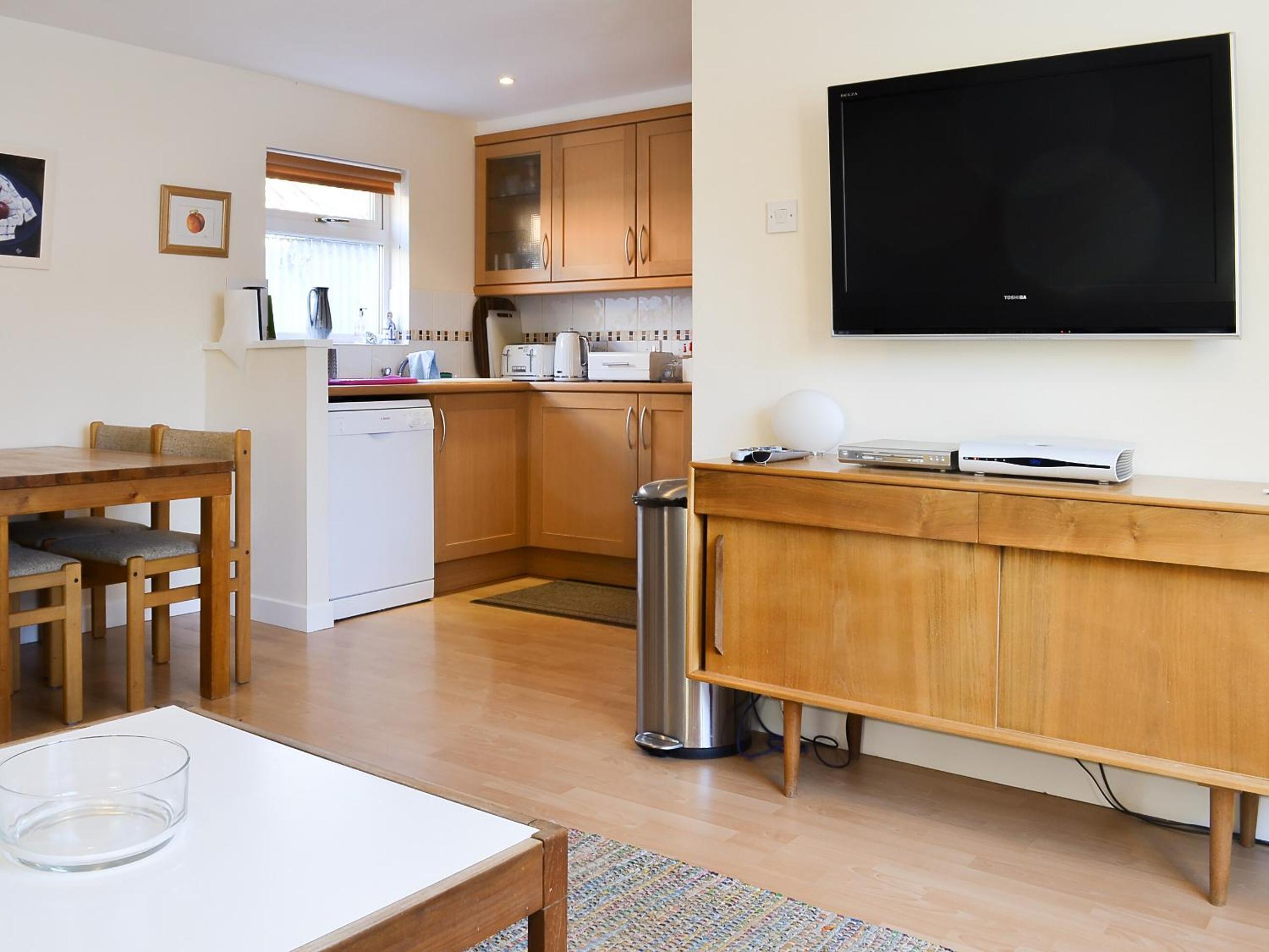 Two-Bedroom Holiday Home photo 2