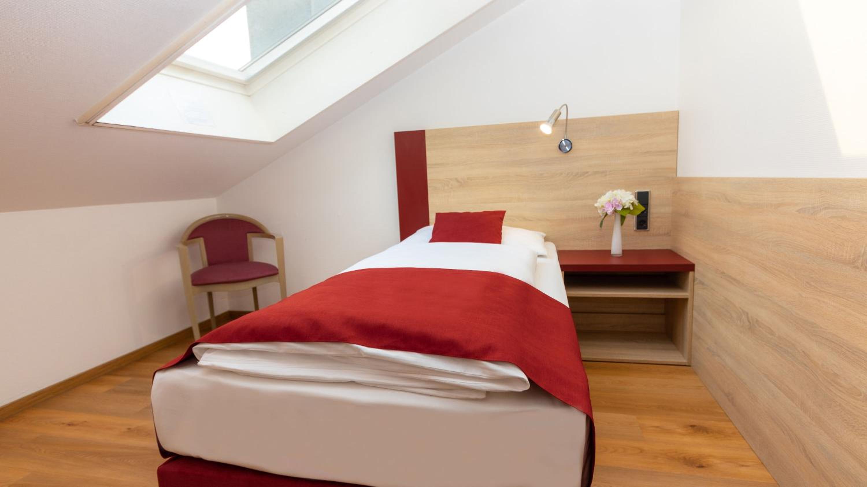 Standard Single Room photo 3