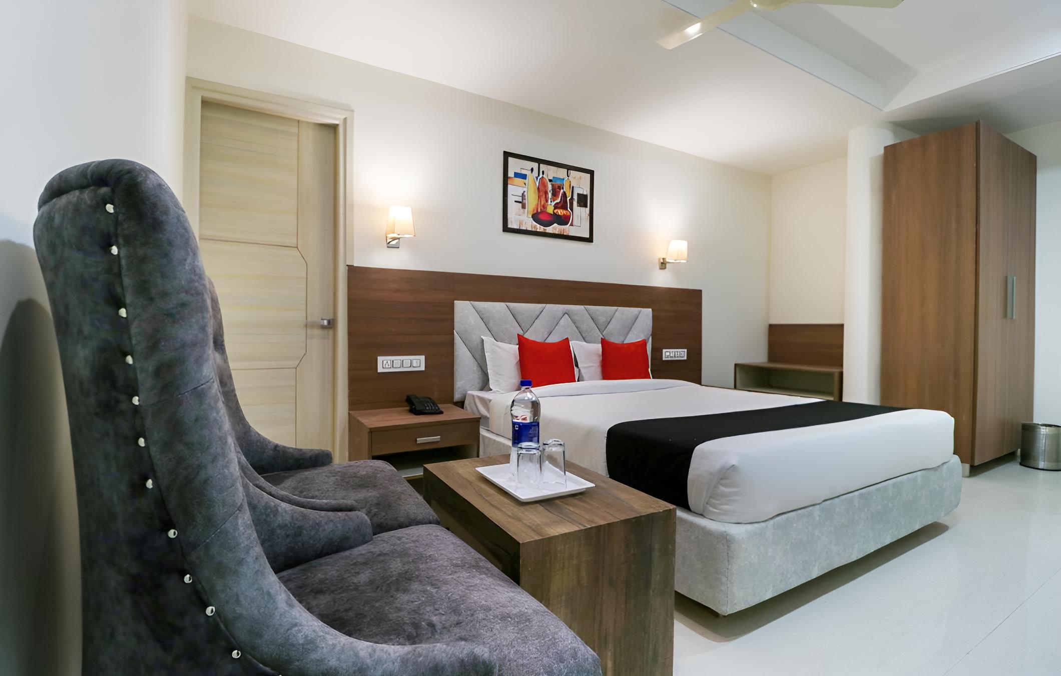 Classic Triple Room photo 2
