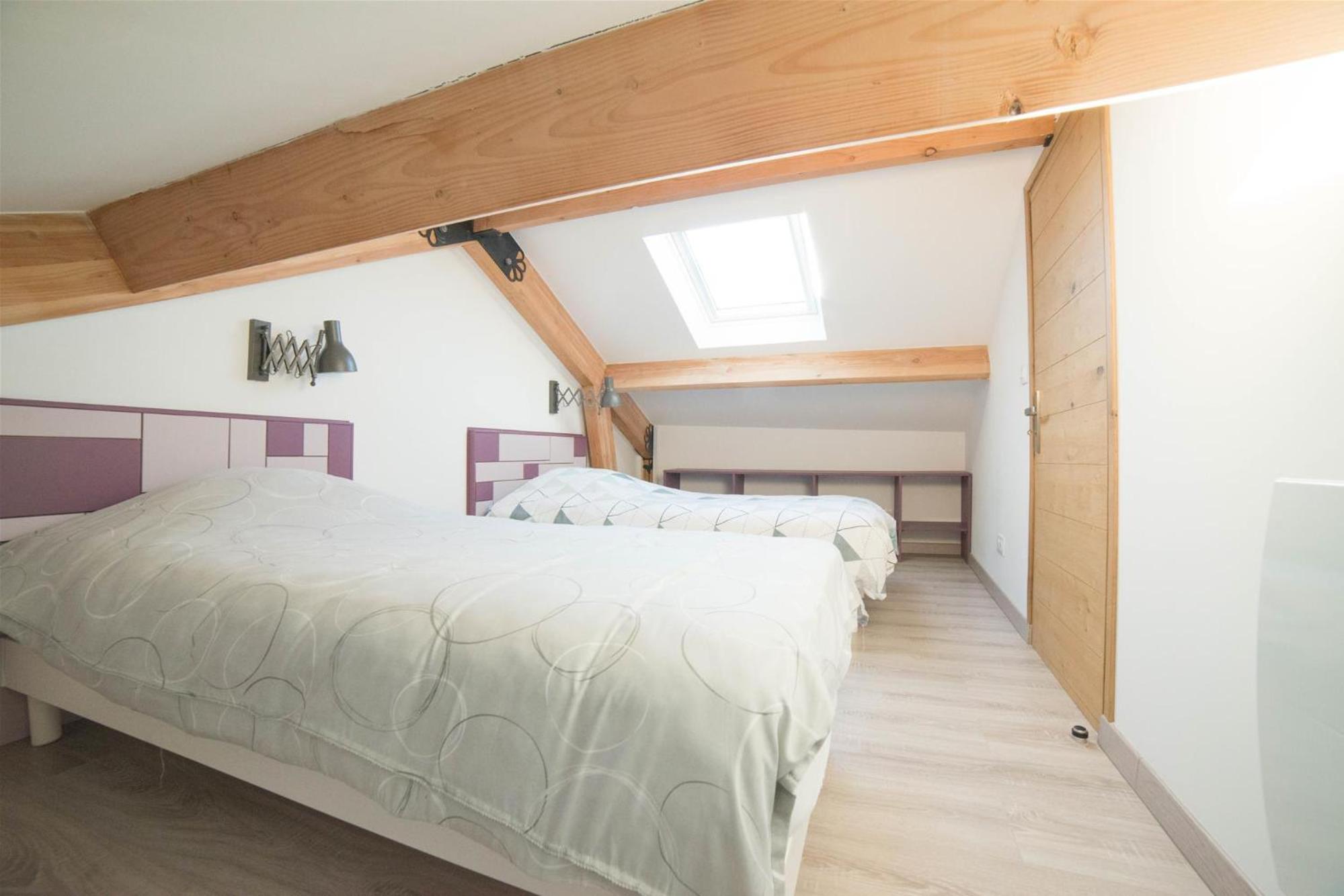 Deluxe Family Suite - Photo 3