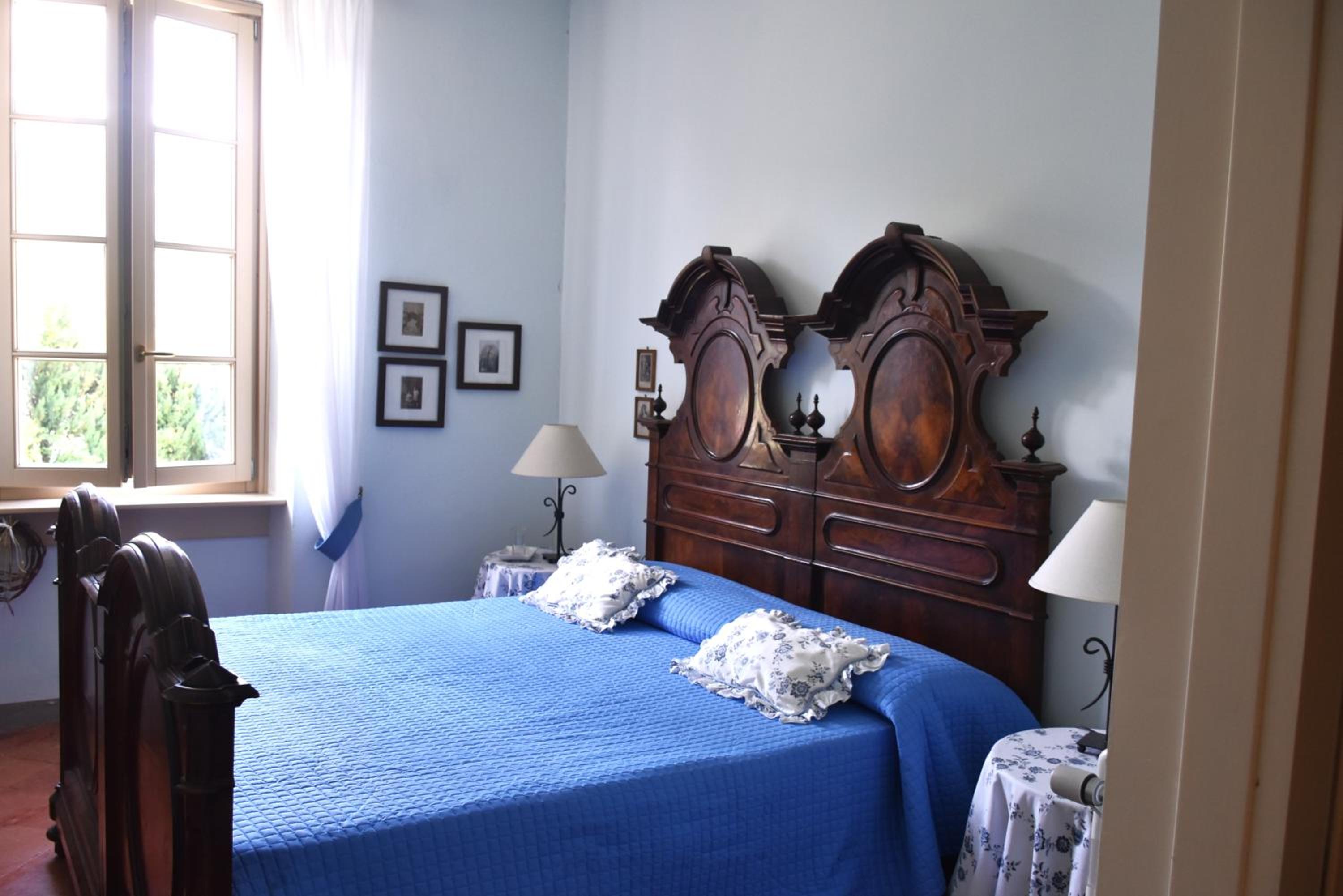 Deluxe Room (2 Adults + 1 Child) photo 1