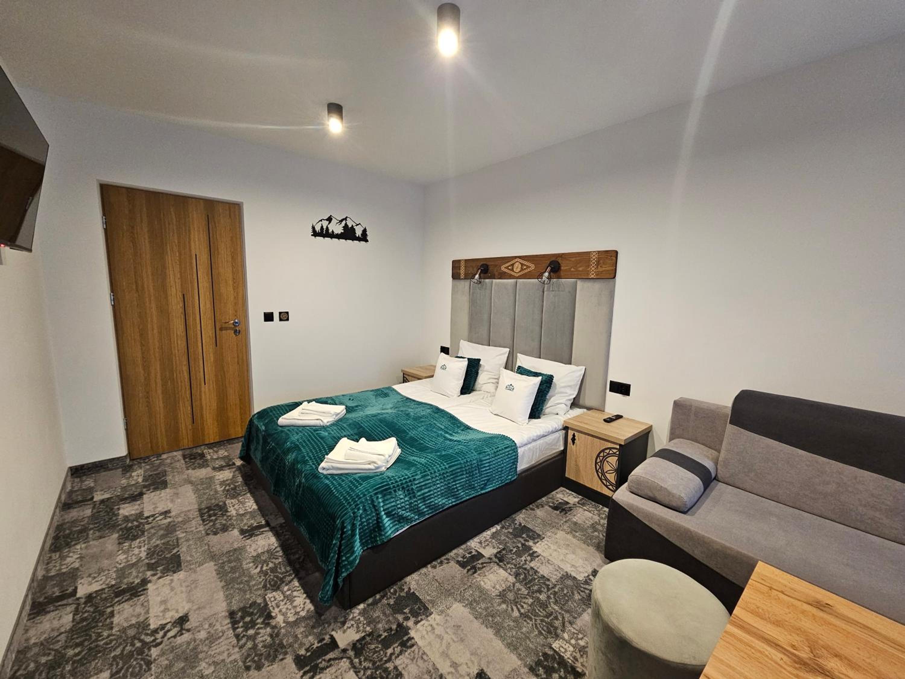 Deluxe Quadruple Room