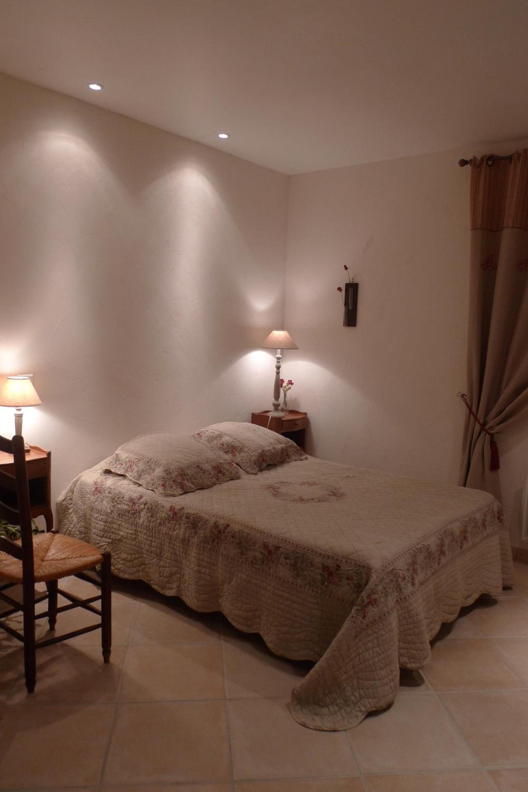Double Room - Disability Access photo 1