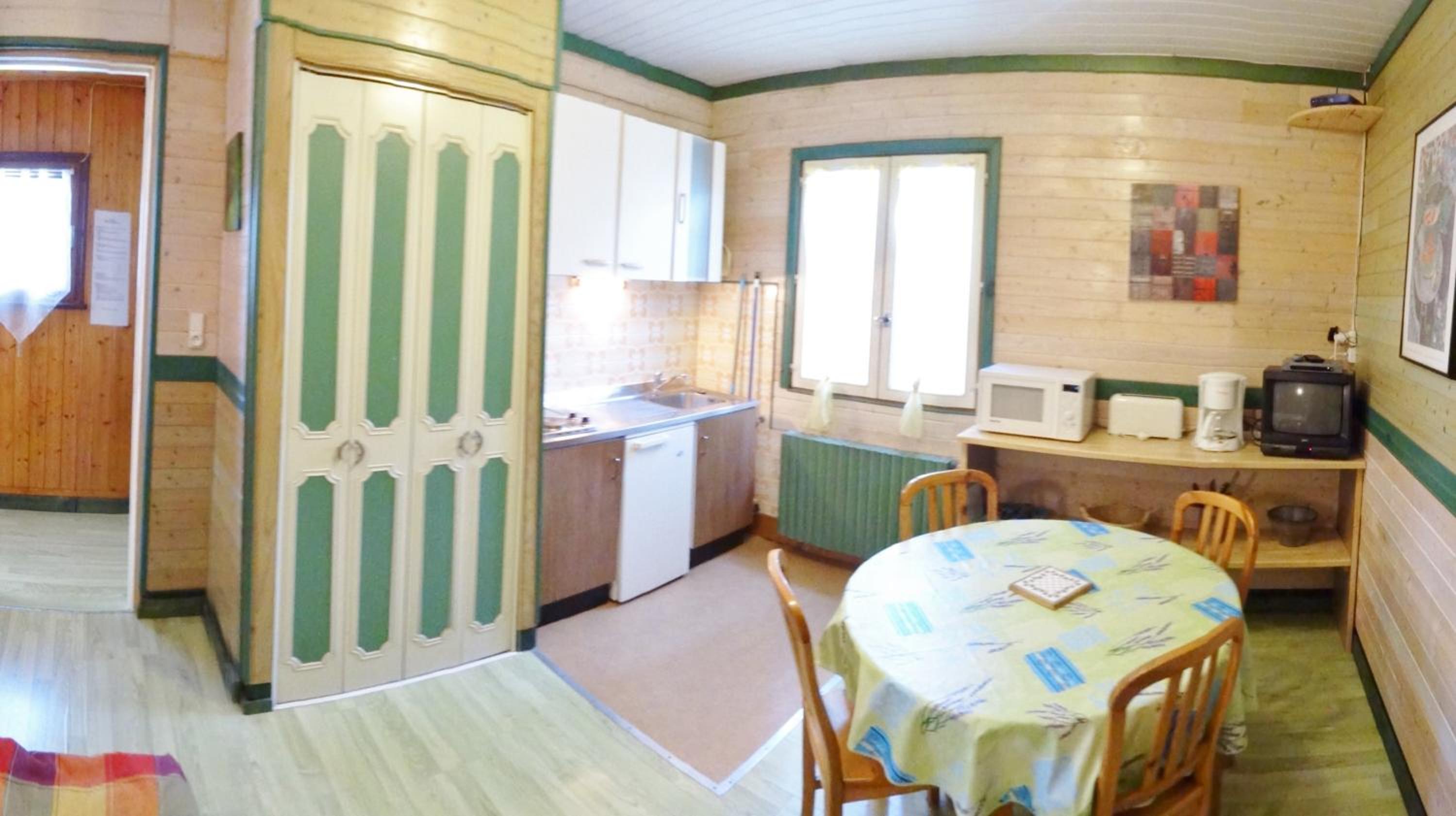 Apartment with Mountain View photo 1