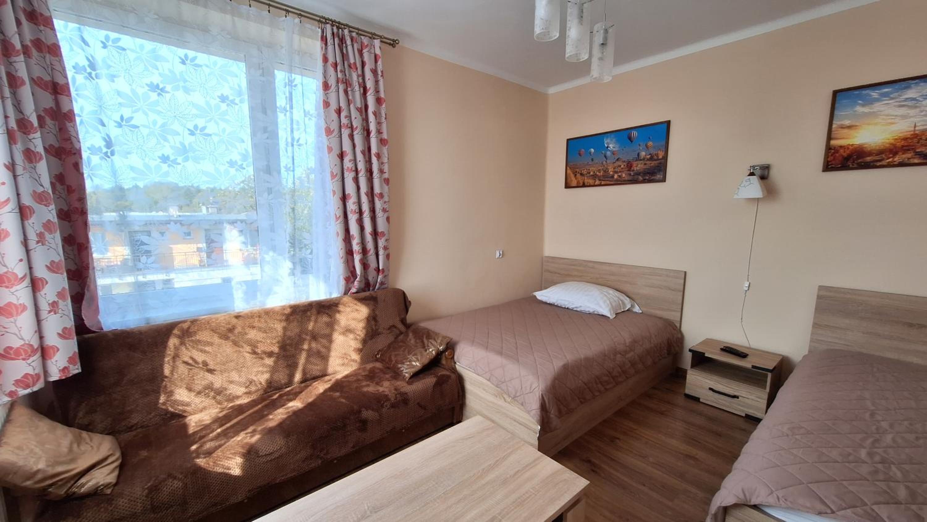 One-Bedroom Apartment - Photo 15